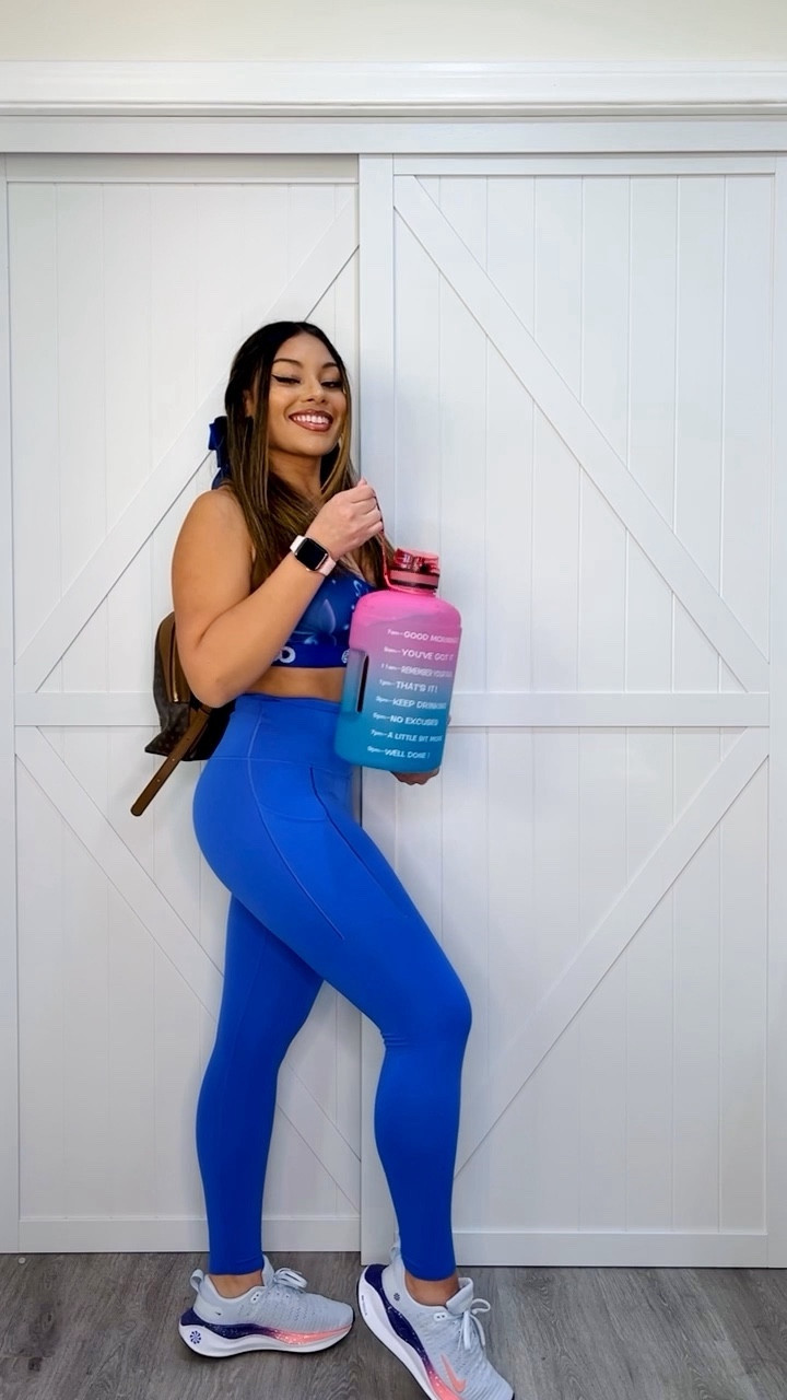 Get ready with me for the gym 💪💙 

#LTKfitness