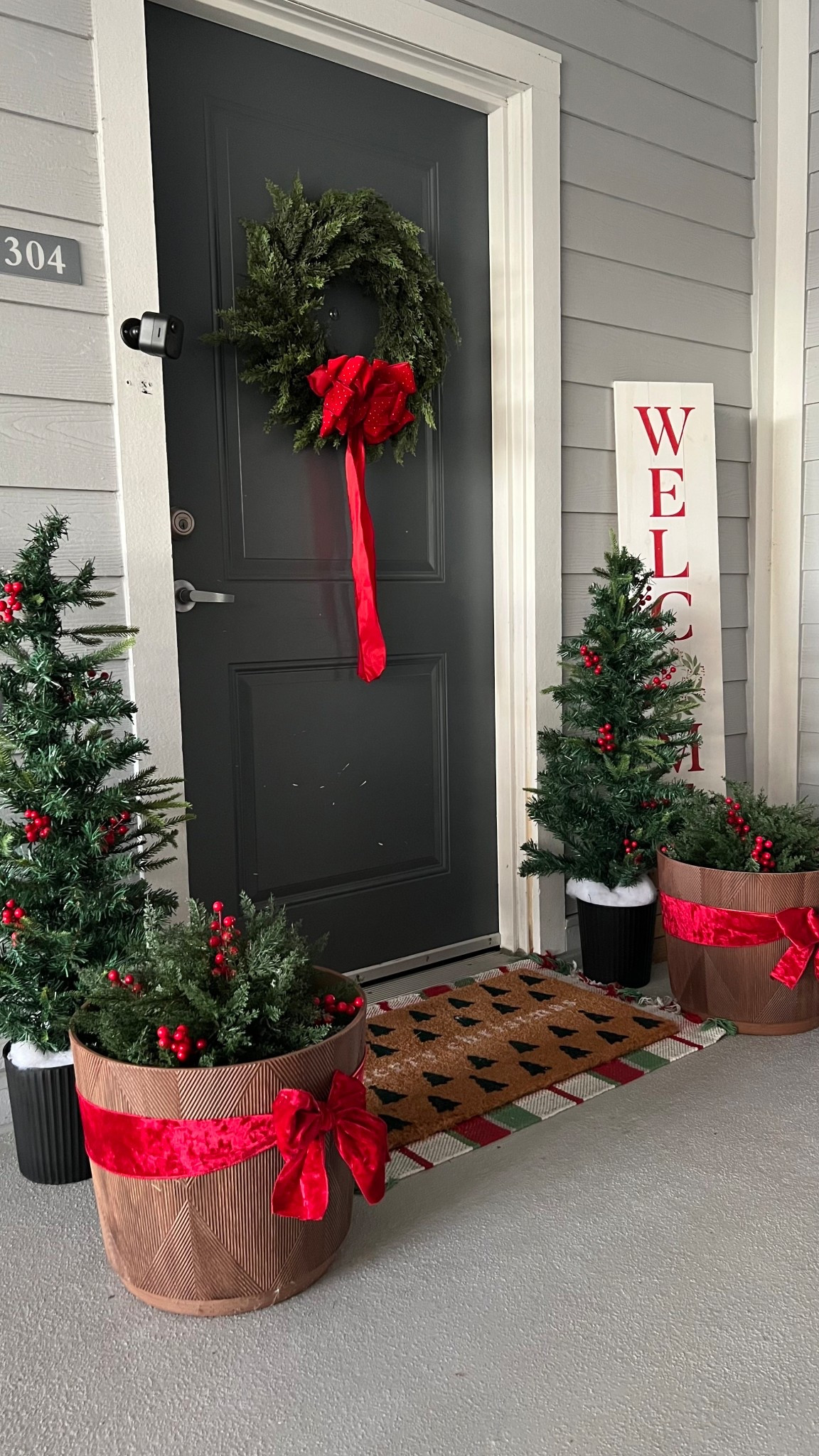 The coziest front door decorations that is 🤭 (most decor is from past years— I’ve linked similarly cute items for inspiration)

All the same decor from past years (minus the wreath which looks so real and won’t leave behind any pines)— but still as beautiful as ever 🥹; don’t mind the paint chips on the door, that’s the only thing that isn’t aesthetic lol 🤭
.
.
Search 🔍: Christmas front door decorations, how to decorate my front door for Christmas, apartment front door decorations, Christmas 2025 decoration inspiration 

#christmas2025 #winter2025 #christmasseason #christmas #christmasdecorations #christmasdecoratingideas #simplechristmasdecor #pinterestaesthetic #apartmentinspo

#LTKHoliday #LTKSeasonal