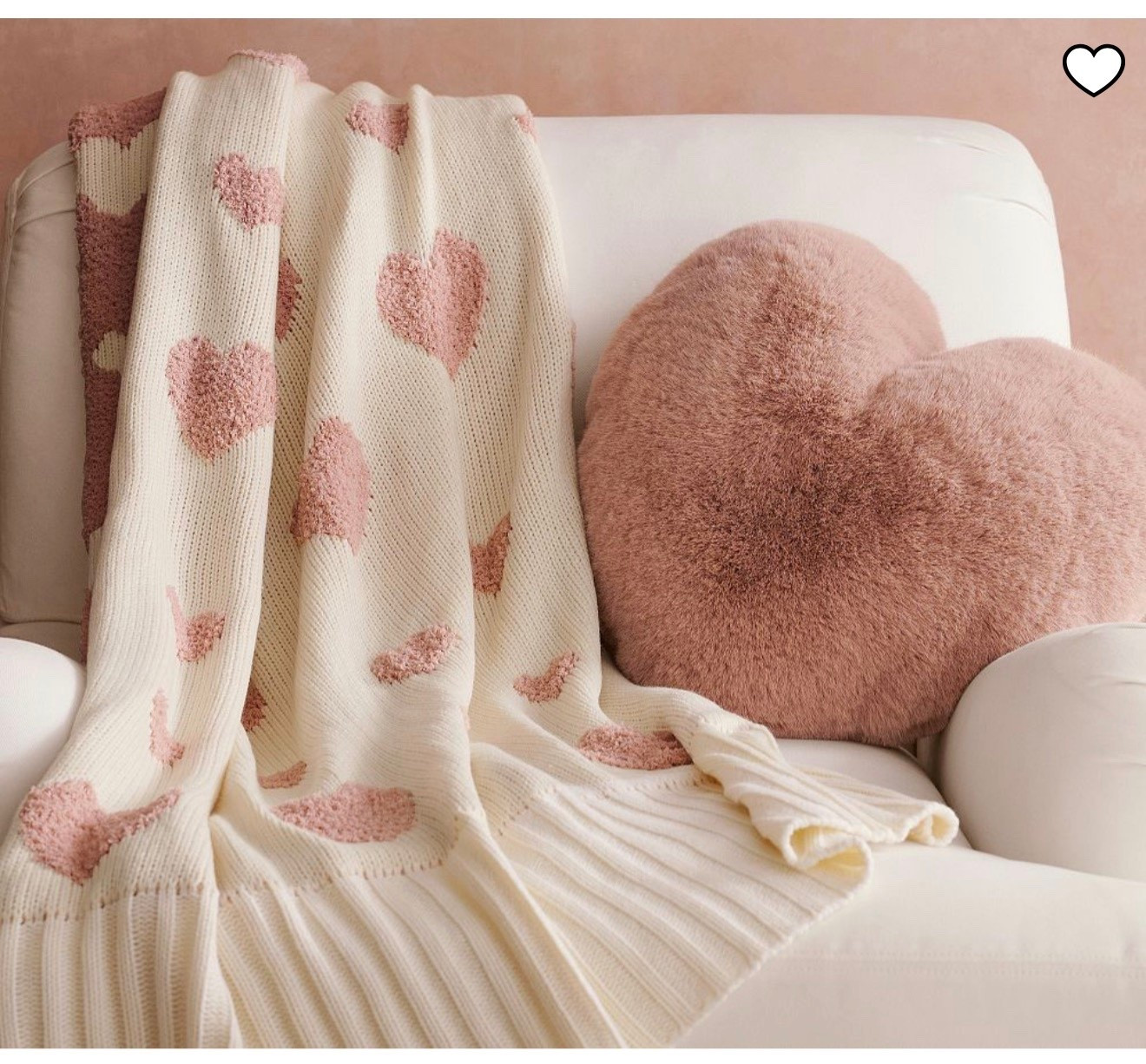 Petit Amour Knit Jacquard Throw
Pillow

Made of 51% polyester and 49% acrylic.
Yarn-dyed fiber has incredibly rich color that holds its vibrancy over time

#LTKSeasonal #LTKHoliday #LTKHome