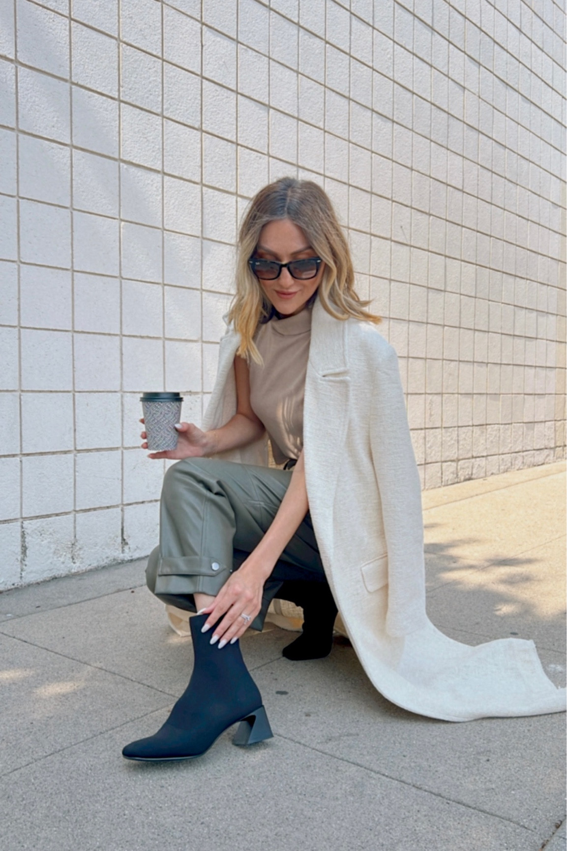 Boots run TTS, made from recyclable materials (use code DRLUXY 10% off)
Mock neck tank 
Fall coat (zara)
Jacket 
Faux leather pants (old) 
Fall outfits 
Comfortable boots 
Work boots 





#LTKSeasonal #LTKshoecrush #LTKstyletip