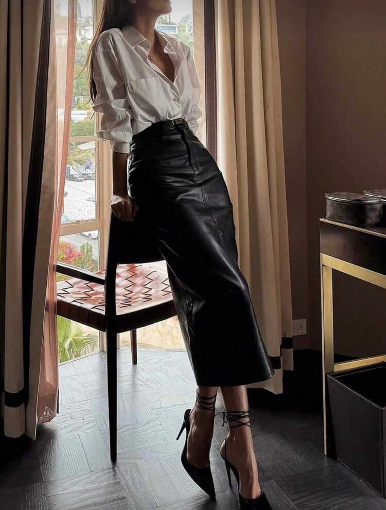Elegant Commute Daily Business Vintage Leather High Waist Slim Fit Pencil Midi Skirt

#LTKFindsUnder50 #LTKGiftGuide #LTKHoliday