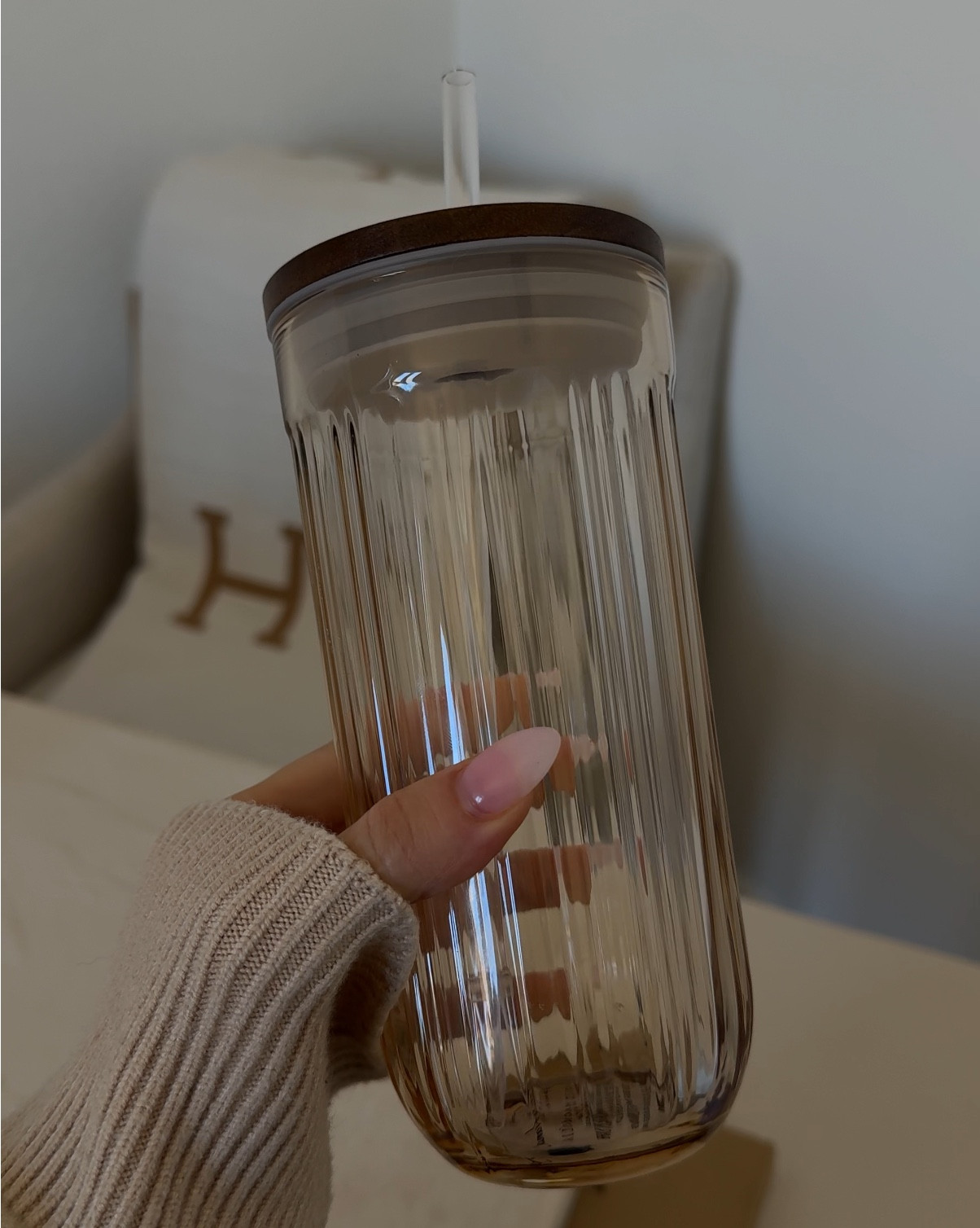 Glass tumbler - target home finds 

#LTKHome #LTKFindsUnder50 #LTKFindsUnder100