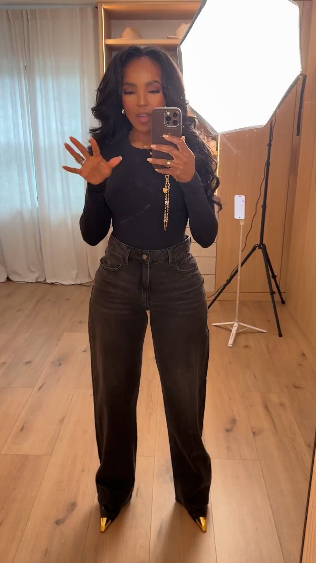 Scroll to shop! ✨ Everything from this look is linked below. 👇🏽    

Wearing: Size Small | 5’4” | 140 lbs  

📲   Download the FREE LTK app & follow me (@kirasfashionfinds) to shop all my daily finds.  #LTKootd #LTKPetite #LTKU