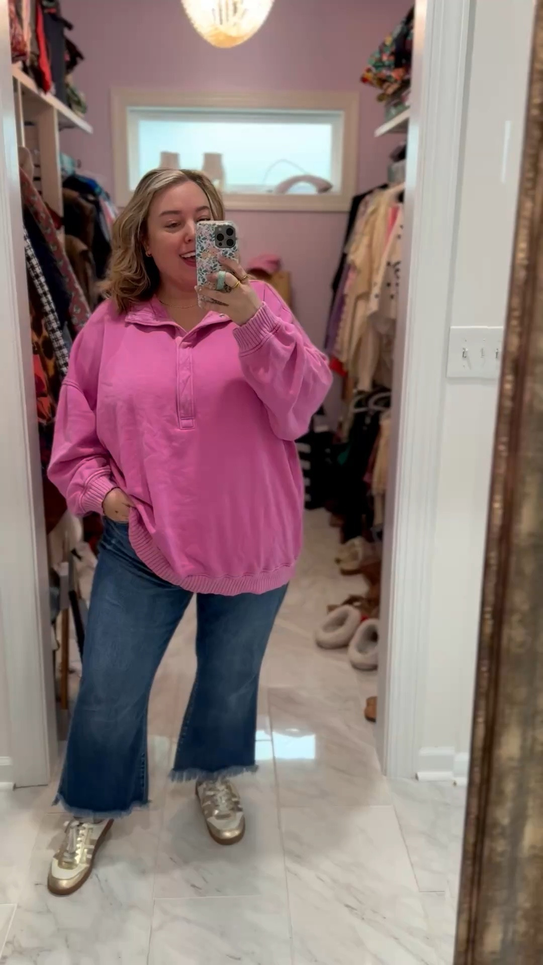 Happy Saturday! It’s nice and rainy out today so I grabbed one of my favorite aerie sweatshirts. And everything at aerie is an extra 30% off this weekend! 

#LTKSaleAlert #LTKPlusSize #LTKootd