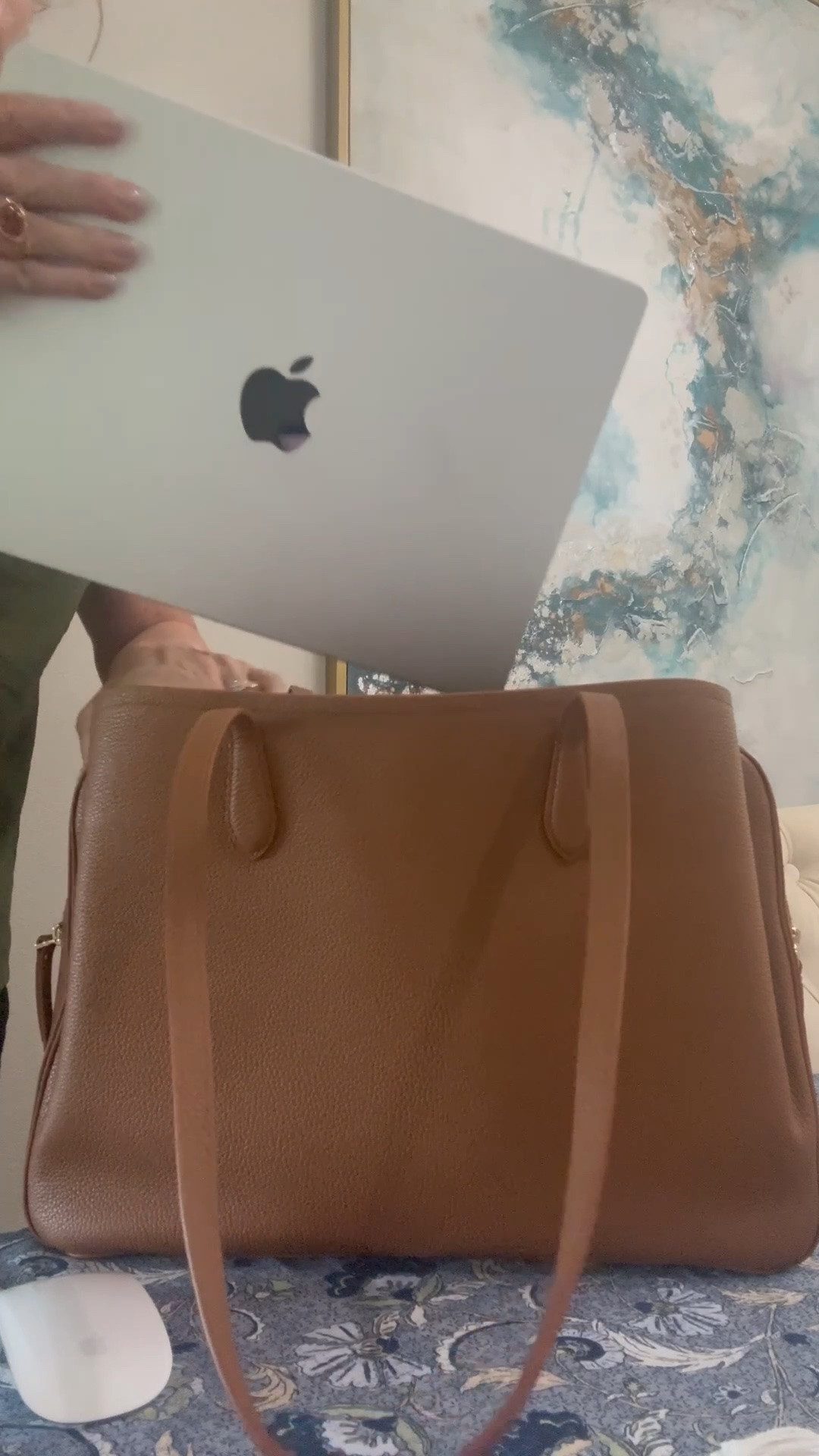 Stylish tote bag that will hold my laptop. Back to work, back to college

#LTKdayinmylife #LTKWorkwear #LTKvlog