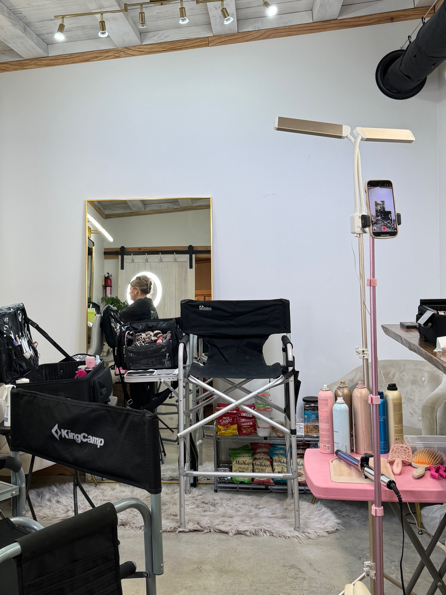 the set up 