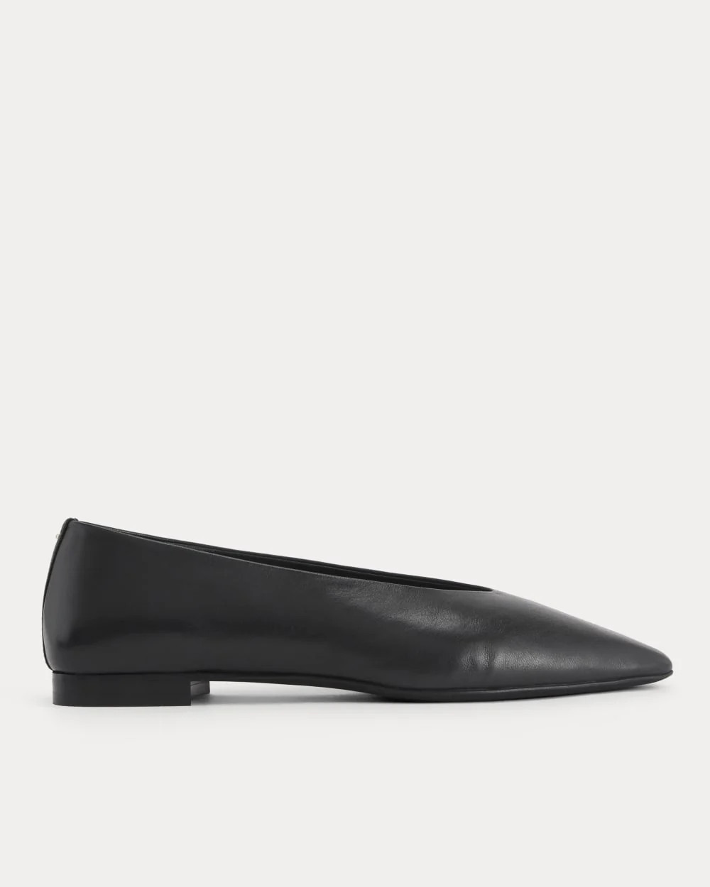 Made in Italy Almond-Toe Flat | Black Leather | Everlane