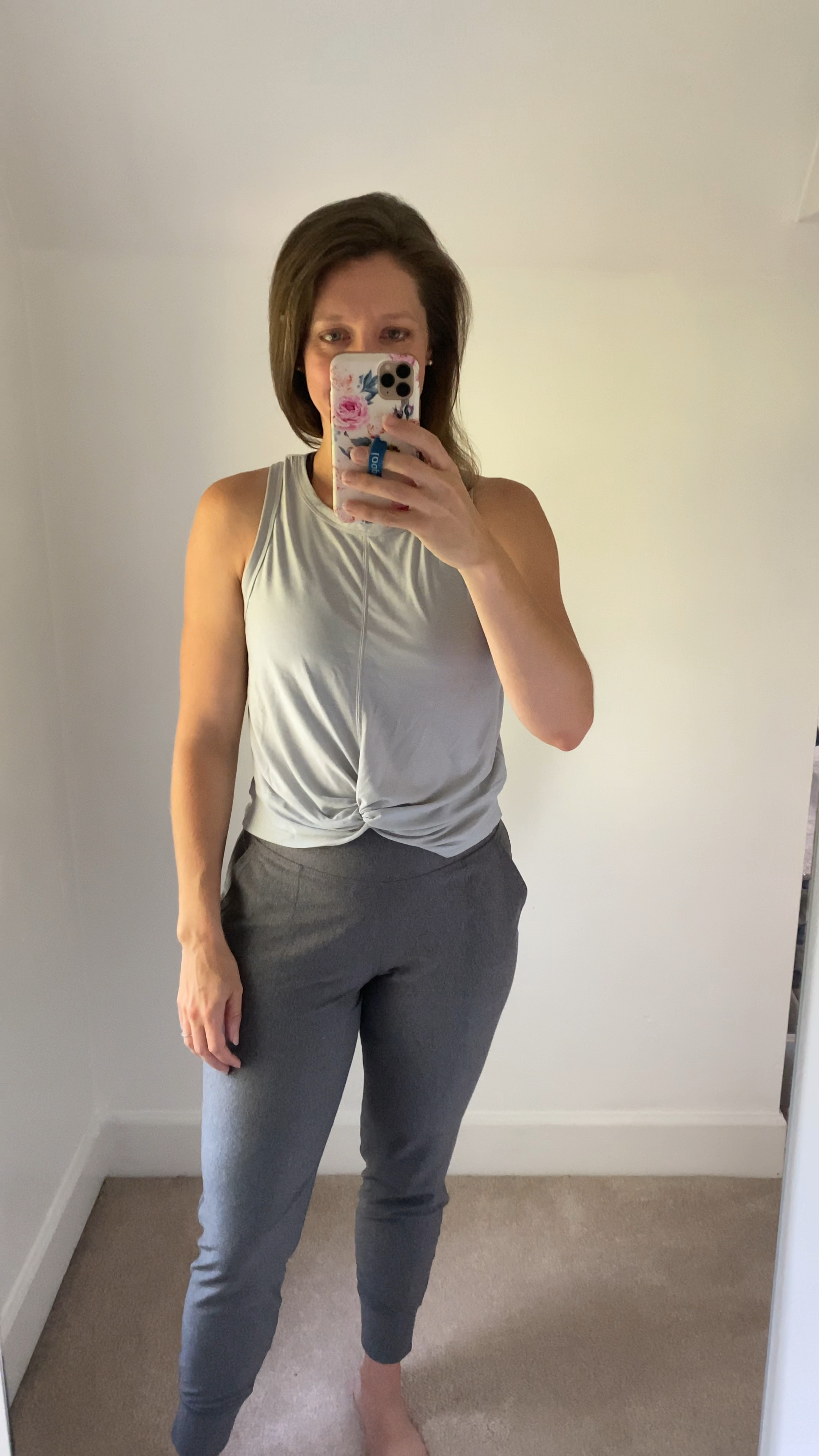 Old Navy Active •

Twist front top: small
High waist joggers: small 
**size up if you want a more relaxed fit 

#LTKfamily #LTKFitness #LTKunder50
