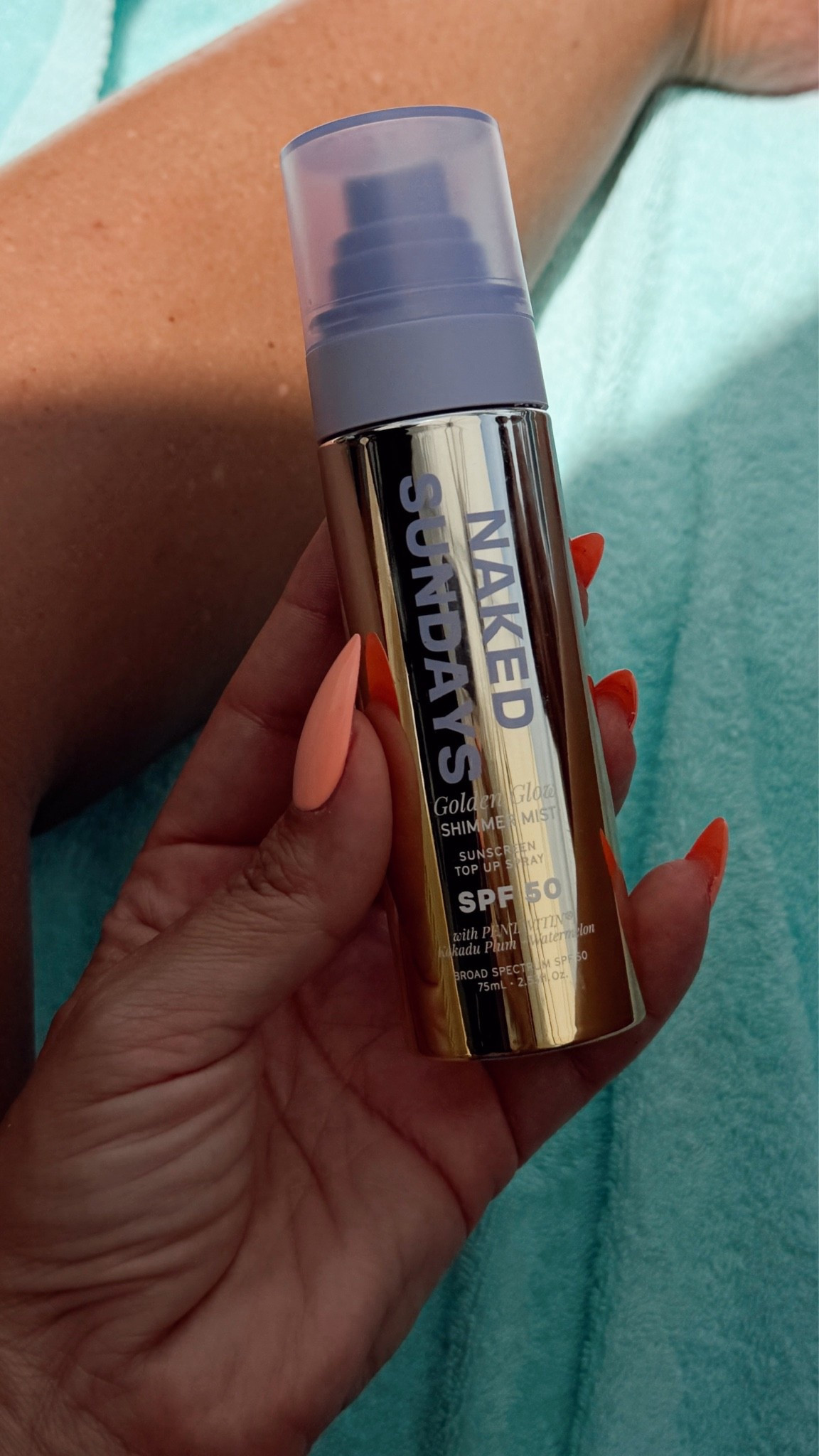 Also this spf for the face is so easy to reapply and gives a golden glow! The whole fam has been using it! ☀️✨