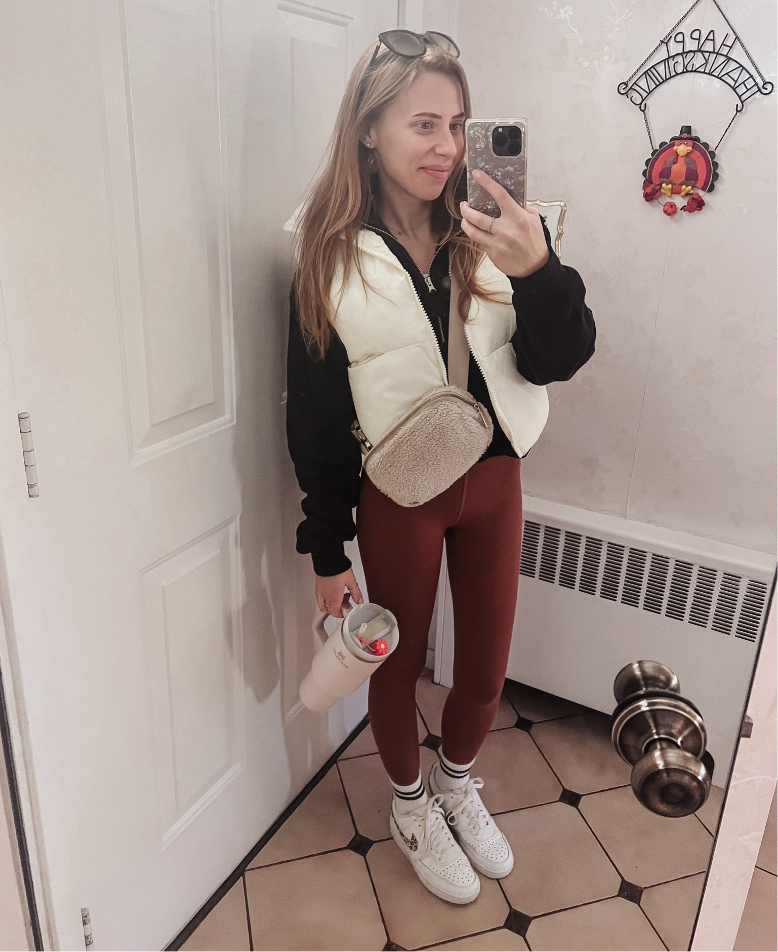 Sunday morning walk ☕️

Amazon cropped puffer
Aerie sweatshirt 
Lululemon leggings
Nike sneakers 
Lululemon belt bag 

#LTKFitness #LTKActive #LTKStyleTip