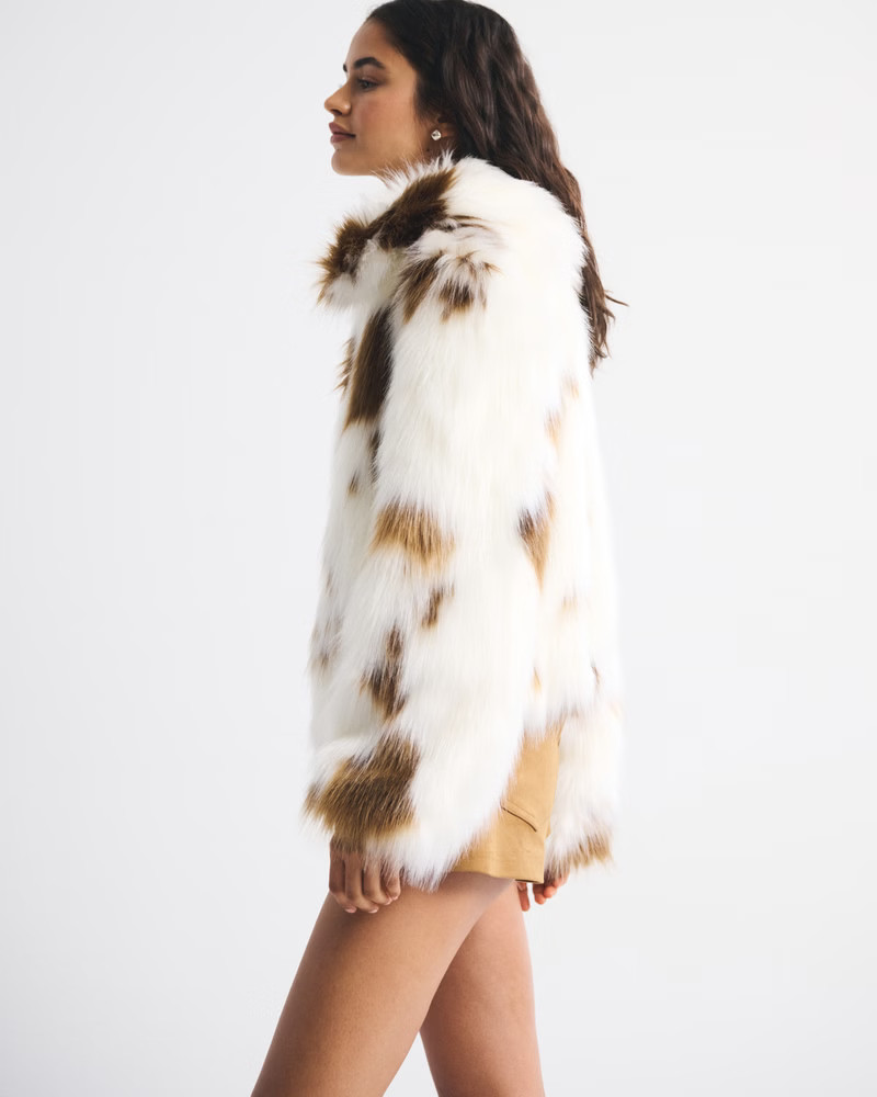 Short Faux Fur Coat | Abercrombie & Fitch (US)