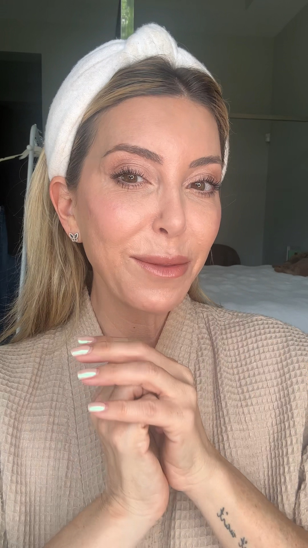 GRWM to be on Inside Edition! This makeup turned out soooo good!!! 

#LTKOver40 #LTKBeauty #LTKVideo