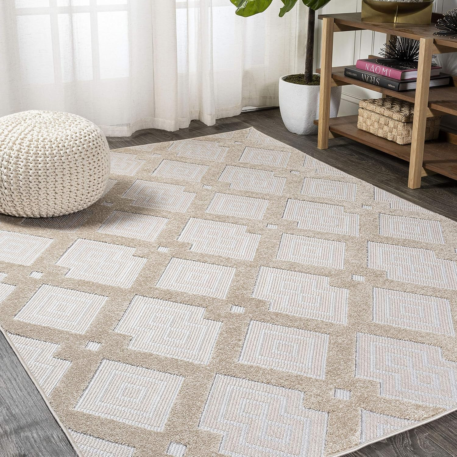 JONATHAN Y Duwun High-Low Pile Ogee Trellis Tone-on-Tone Indoor/Outdoor Beige/Gray 8 ft. x 10 ft.... | Amazon (US)