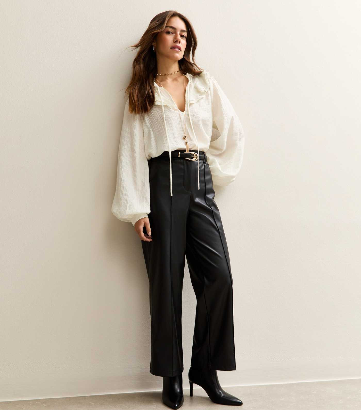 Petite Black Faux Leather Wide Leg Trousers | New Look | New Look (UK)