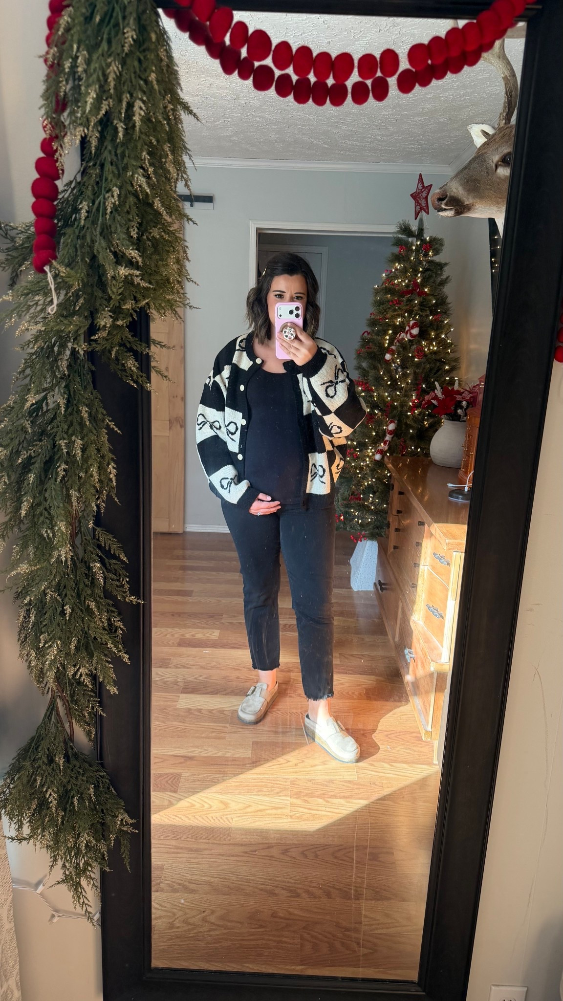 Bought this sweater for cheap on Nuuly’s thrift store section. This one isn’t available but so many other cute options!

#LTKmomlife #LTKMidsize #LTKBump