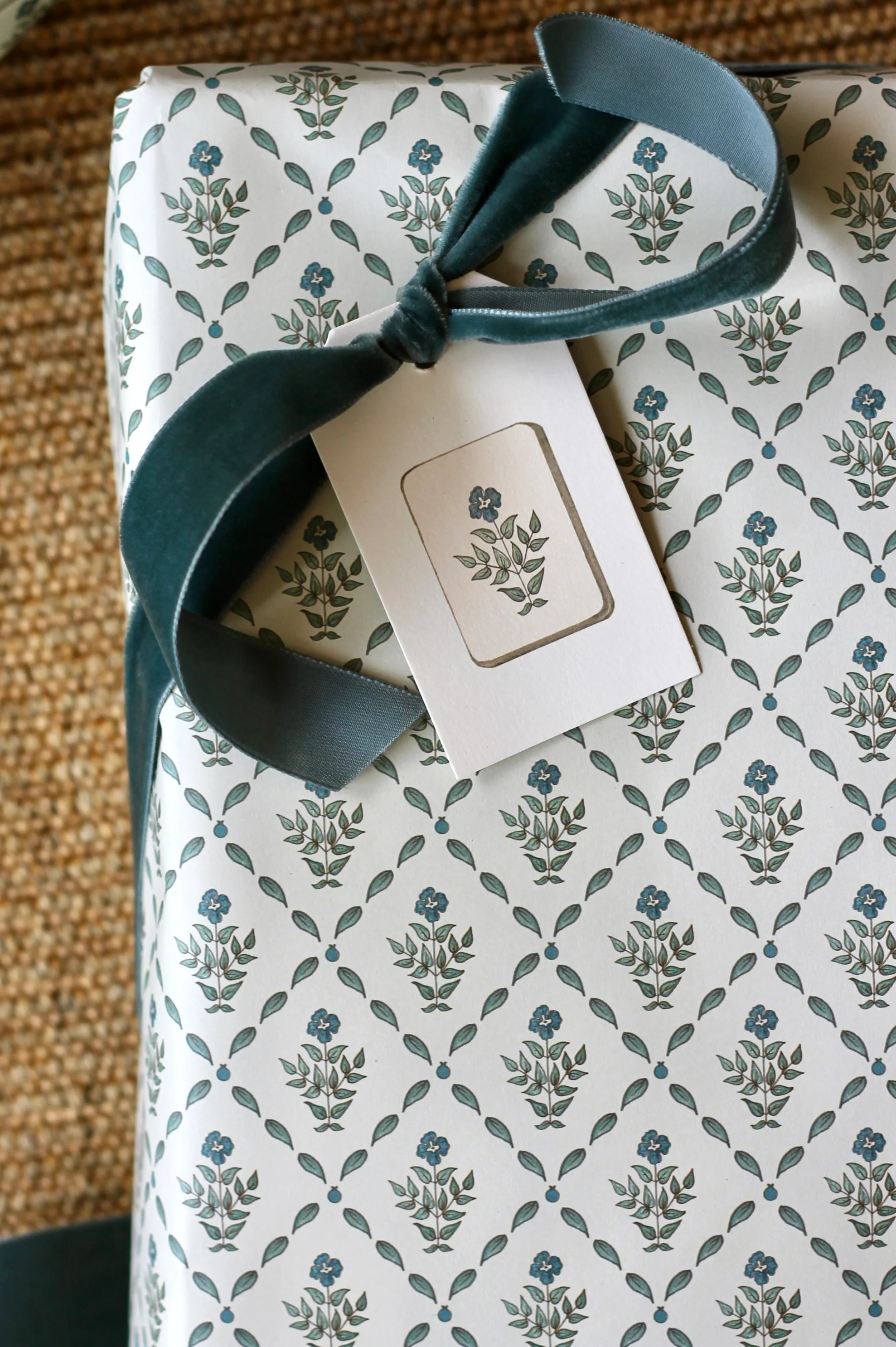 Carie Lattice Wrapping Papers - 4 sheets | JSH Home Essentials