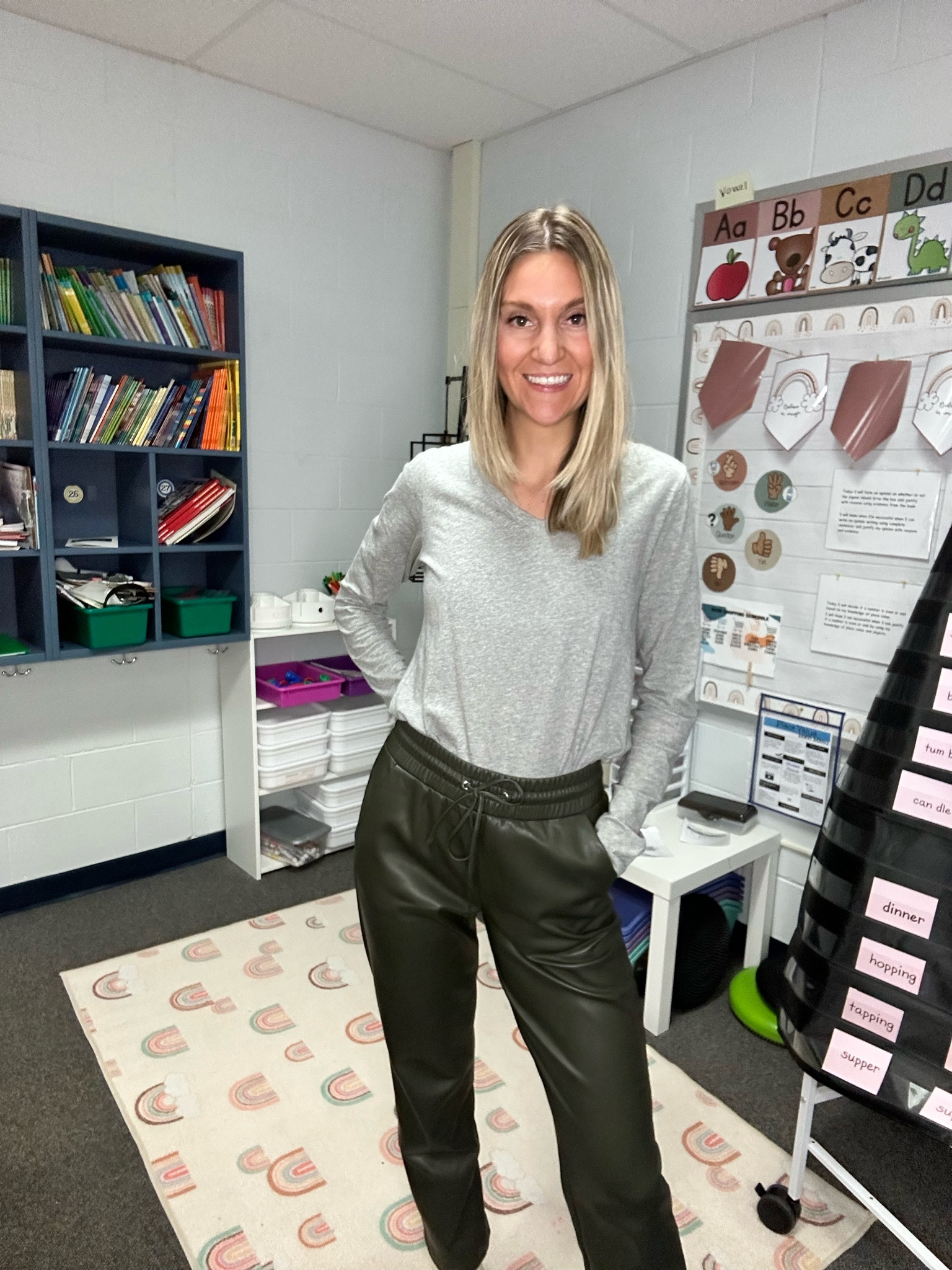 Teacher ootd
Fall/winter casual ootd
Leather pants fit tts, size 4 Long
Long sleeve shirt fits tts, size medium
#fallfashion #teacherootd

#LTKHoliday #LTKCyberweek