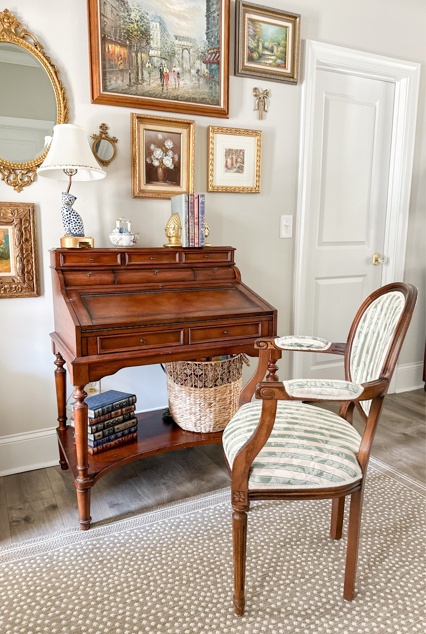 Work space but make it vintage 

#LTKhome #LTKSeasonal