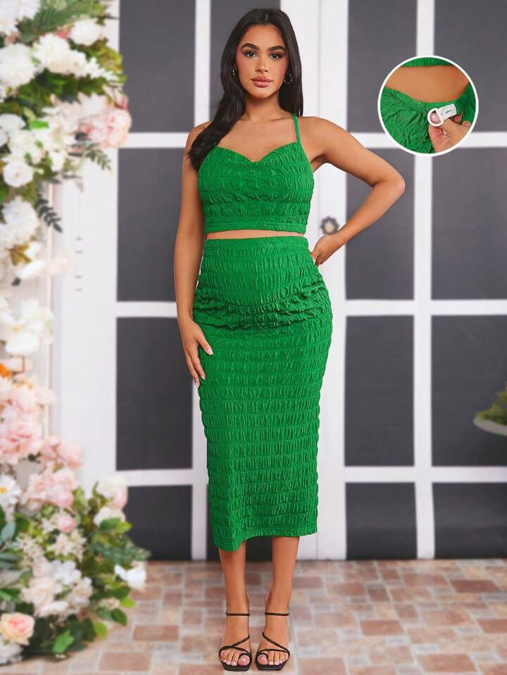 SHEIN Maternity Textured Cami Top & Adjustable Buckle Half Skirt Set | SHEIN