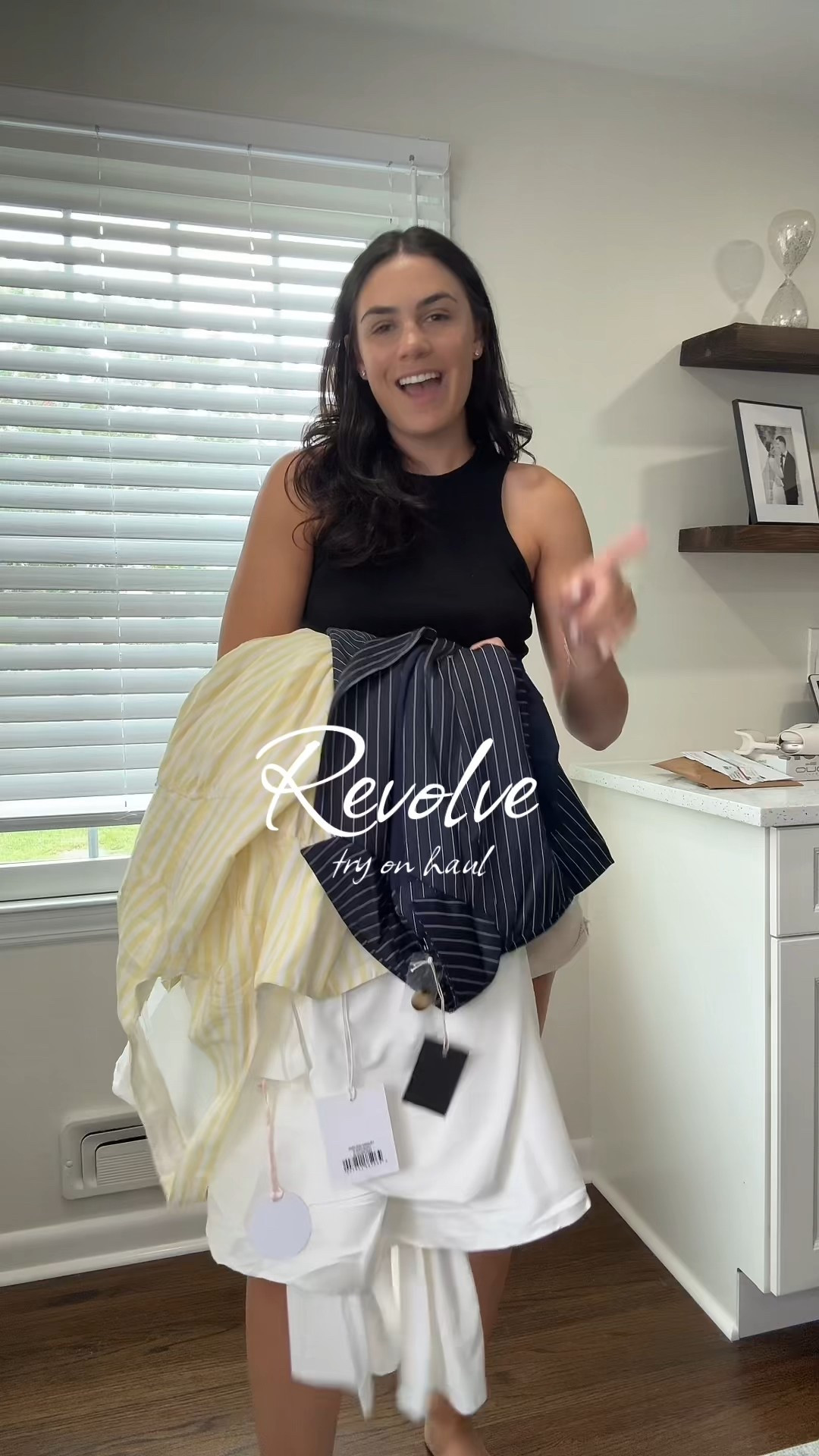 Always love a revolve haul ❤️

#LTKSeasonal #LTKStyleTip #LTKTravel