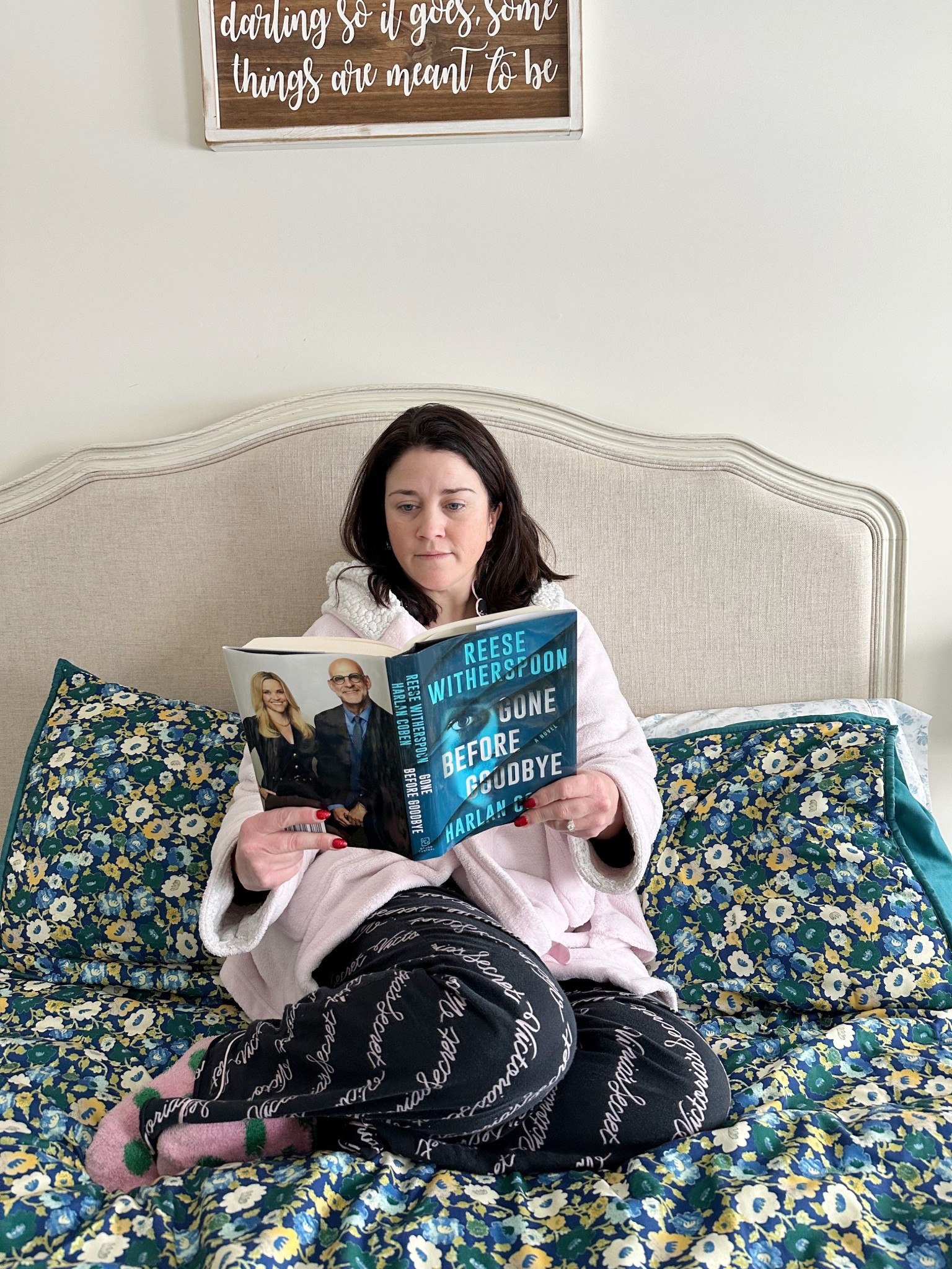 Lazy Sunday. 💖📖 Trying to relax for a bit this morning before we start getting ourselves organized for the week. Reeeeaaalllyyyy hoping the kids will be back to a regular schedule this week. 🙏🏻 As for the cold and snow, it unfortunately looks like it will be hanging around for a while. 😩🥶 When I tell you this robe is one of the best gifts I ever got, I am not kidding! Truly the best for winter because it keeps me so warm and cozy  

#LTKSaleAlert #LTKmorningroutine #LTKmomlife