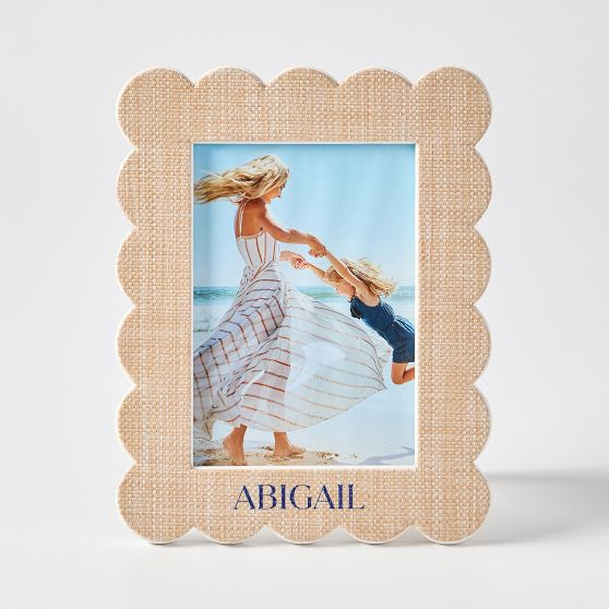 Raffia Scalloped Photo Frame | Mark and Graham