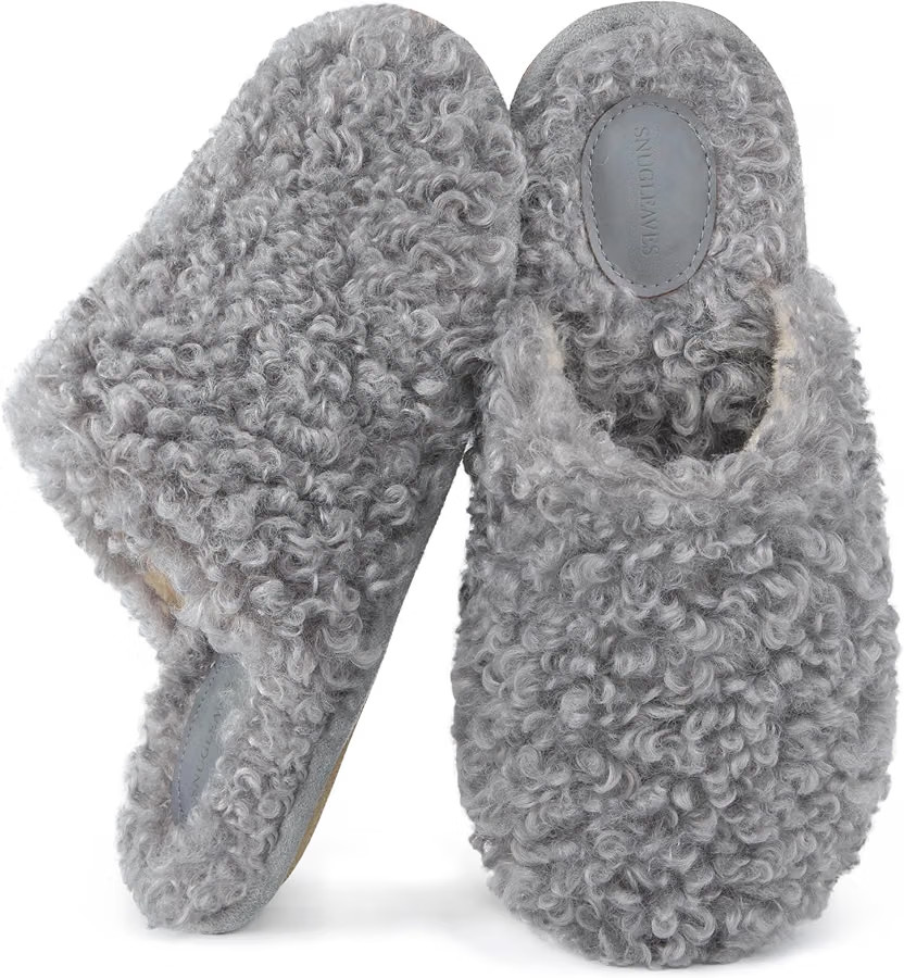 Snug Leaves Women's Scuff Slippers Furry Cute Memory Foam House Shoes     Fuzzy,fluffy,furry,warm... | Amazon (US)