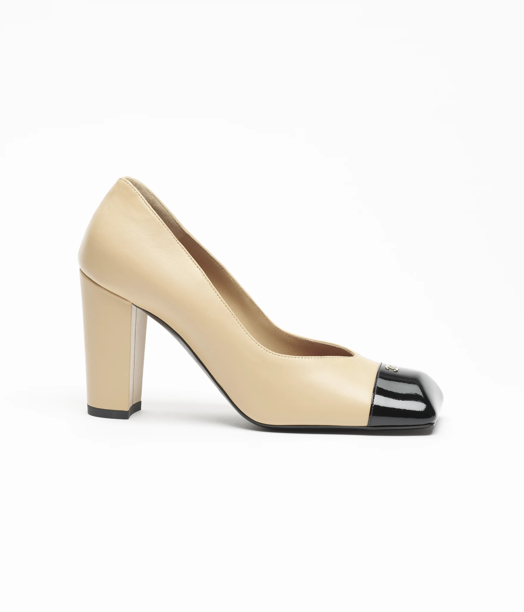 Pumps | Chanel, Inc. (US)