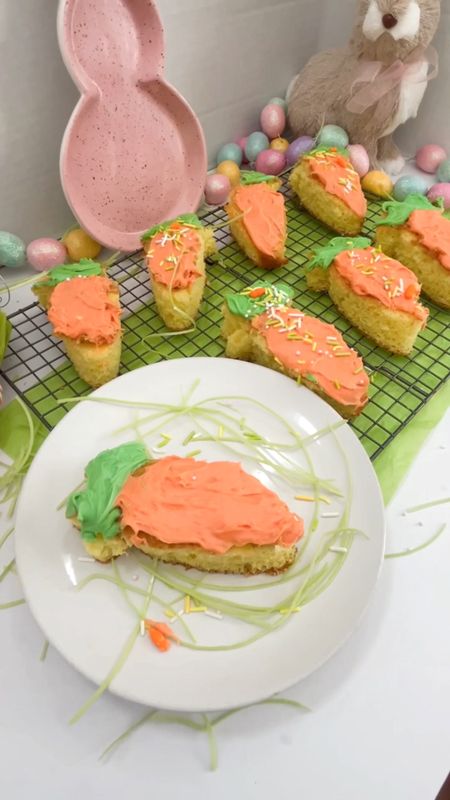 Mini Carrot Cakes - These are so fun to make and vey pretty to look at.🙂 So fun for kids and adults for Easter. Carrot cookies cutters 🔗 in Amazon & Walmart.

#LTKparties #LTKSeasonal #LTKkids