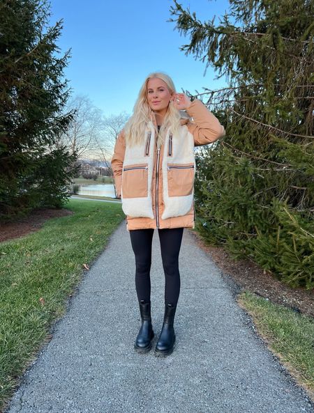 Resharing my Amazon down coat has been a staple of my for the last few years. It's super warm and has an oversized fit! I'm wearing a size small in my coat, 2 in leggings, boots are tts.

#KathleenPost #amazon #amazonfashion #coat

#LTKSeasonal #LTKstyletip