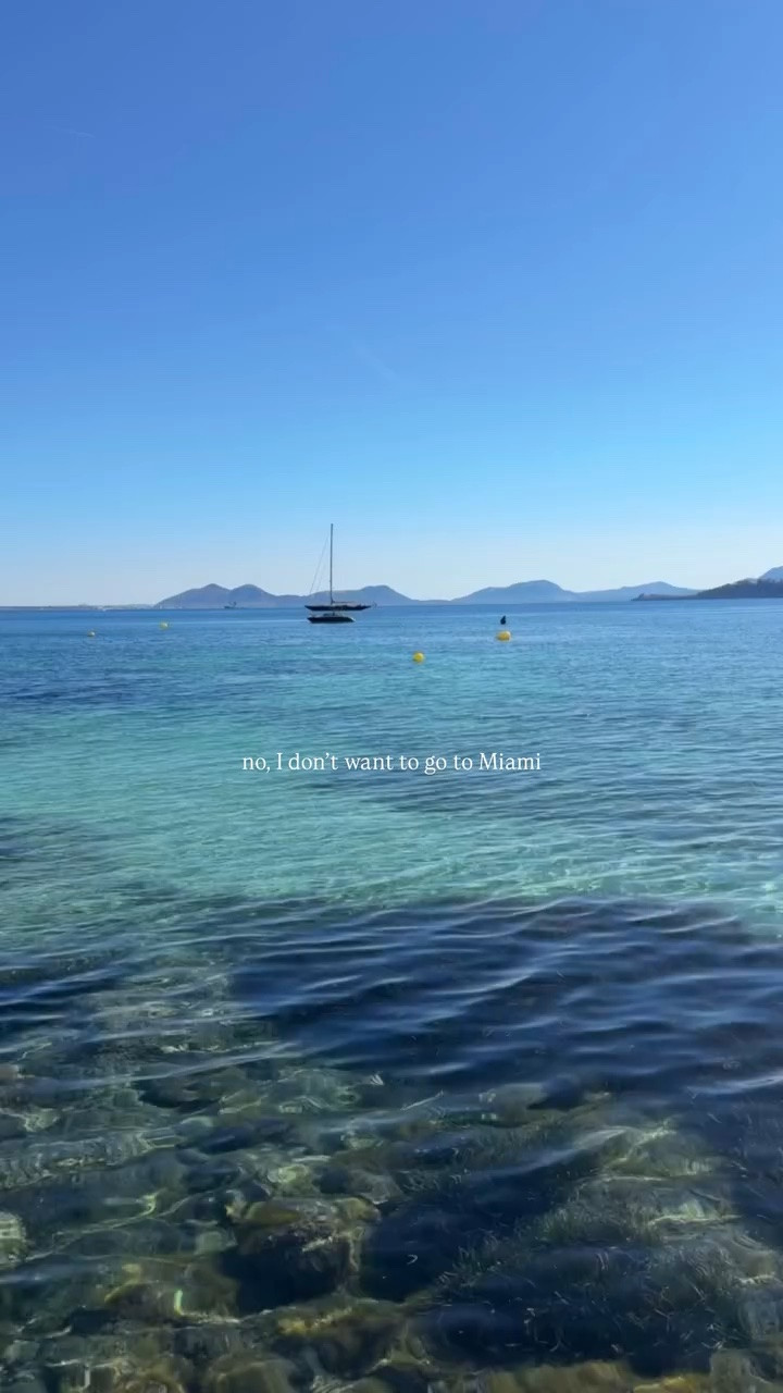 I’m fine in Mallorca…
•
•
•
•
#eurosummer #mallorcasummer #mallorca #fsmallorca #sonbunyola

#LTKootd #LTKTravel #LTKSwim