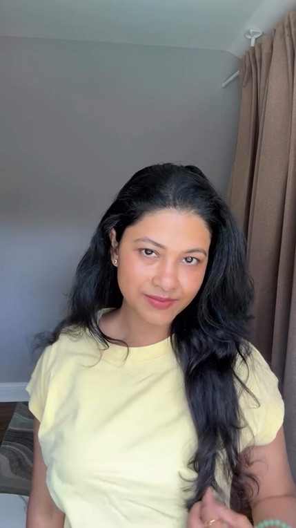 Boxy Tees recommended 👍🏽🤩 for short Girls 
B&w - https://bit.ly/4xQCpWx
Butter Yellow - https://bit.ly/4aVHpzn
cotton pant - https://bit.ly/4eHzOXE
@amazon follow me for more @justchillwithpam 

#tees #boxyfit #amazonfinds #summerwear #comfyandcute