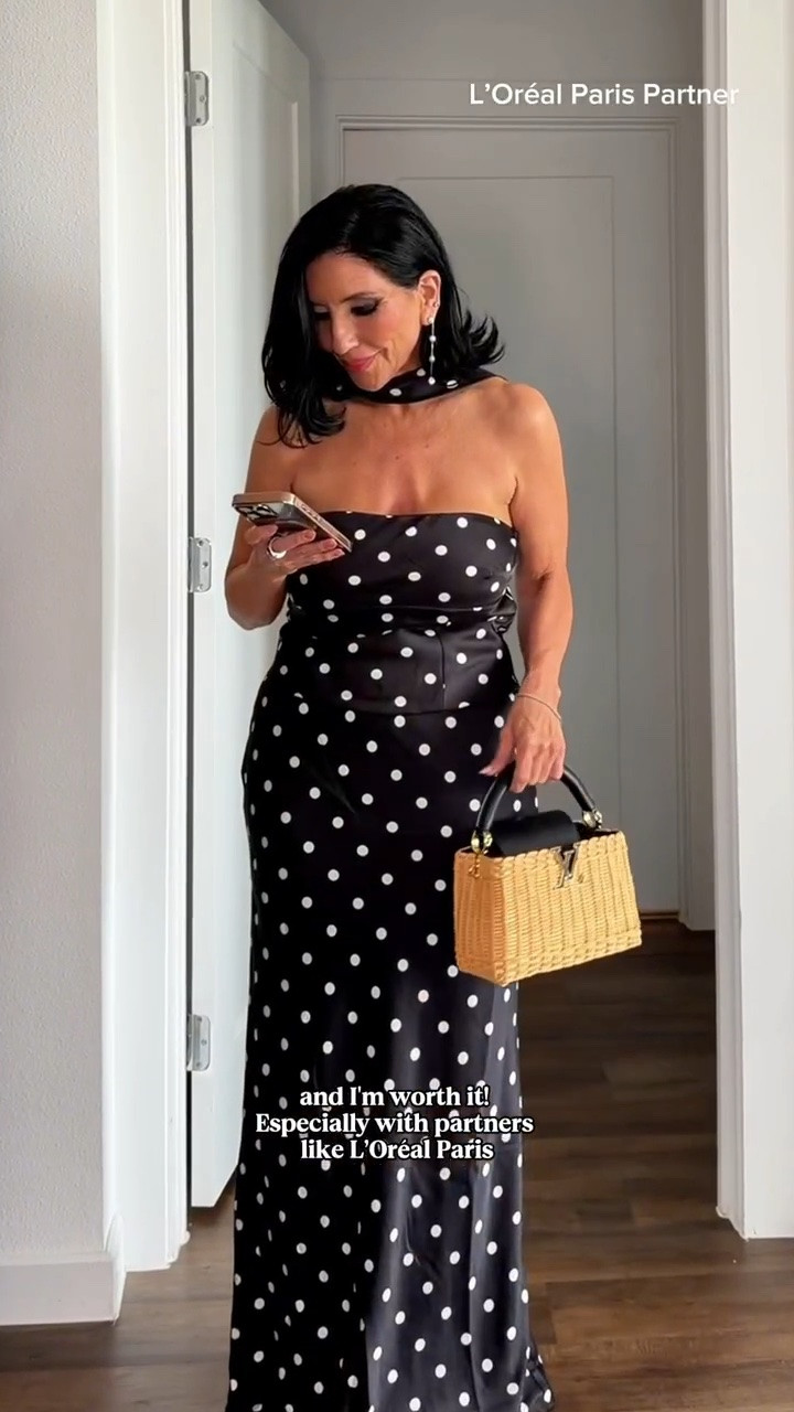 Motherhood is a part of me, but it is not all of me. Taking a moment for myself helps me feel confident, cared for, and like me again. I am loving these simple staples for L’Oréal Paris at Ulta Beauty Today’s mantra, say it with me I AM ever evolving.

#LTKootd #LTKOver40 #LTKBeauty