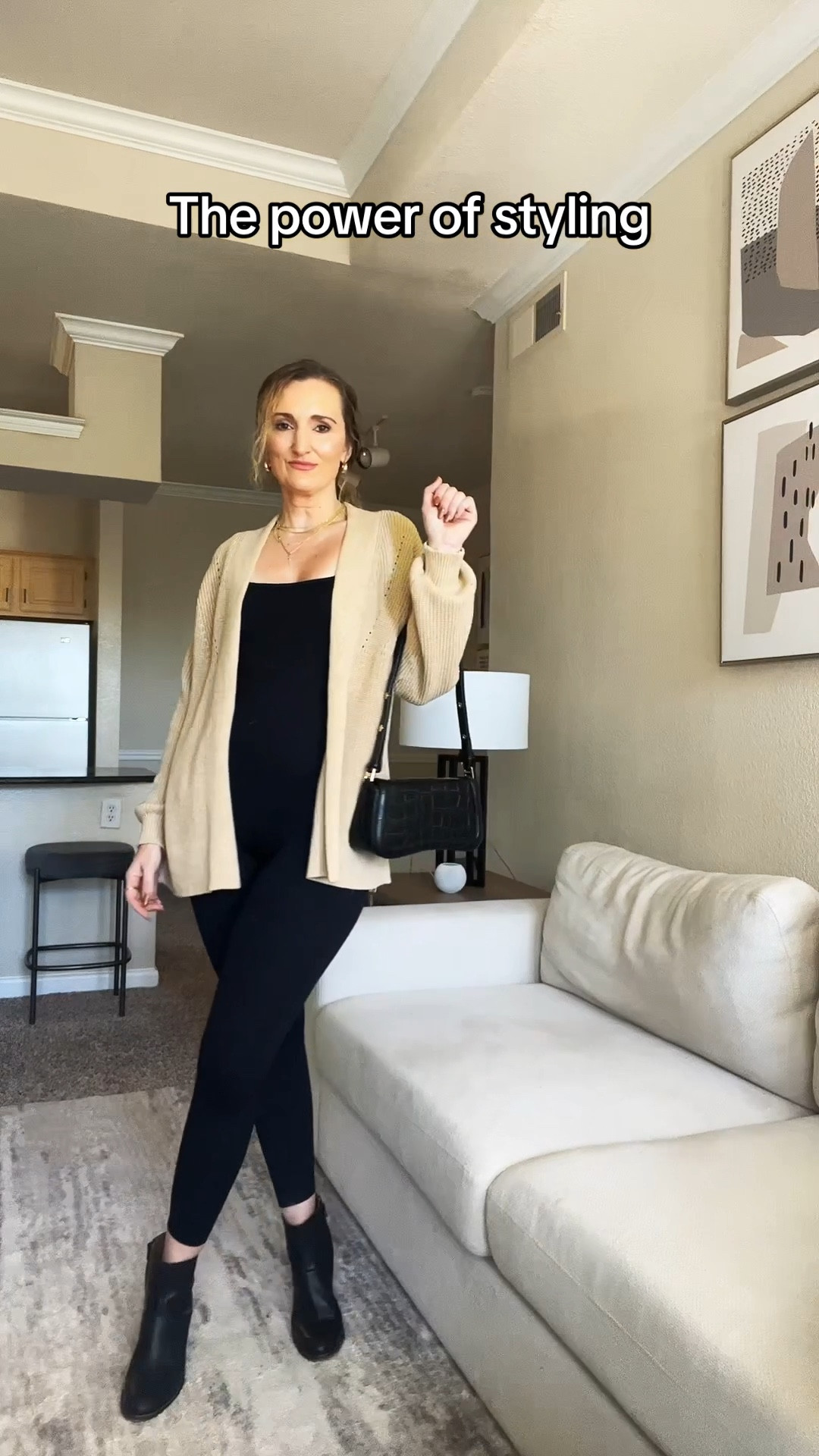 The power of styling 👜 This jumpsuit can be made into so many outfits!

Jumpsuit / jumpsuitstyle / styling vs wearing / jumpsuit outfit / jumpsuit outift ideas / black jumpsuit / fall outfit ideas 

#LTKfindsunder50 #LTKstyletip #LTKfindsunder100
