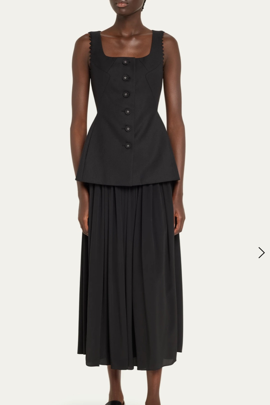 Love this outfit! 🖤🖤🖤