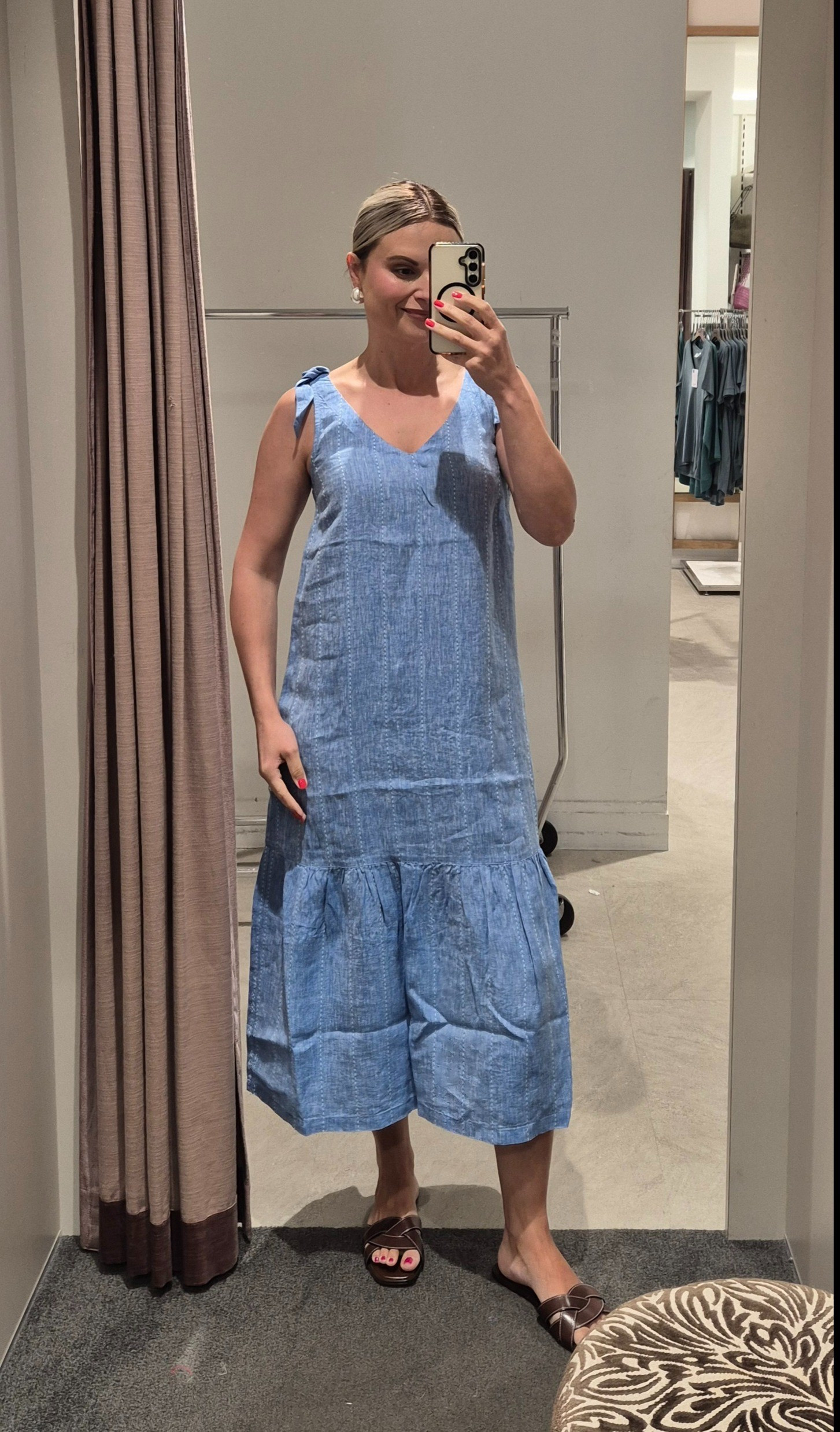 Summer dress in beautiful linen 💙🤍

#LTKaustralia #LTKsummer #LTKdresses