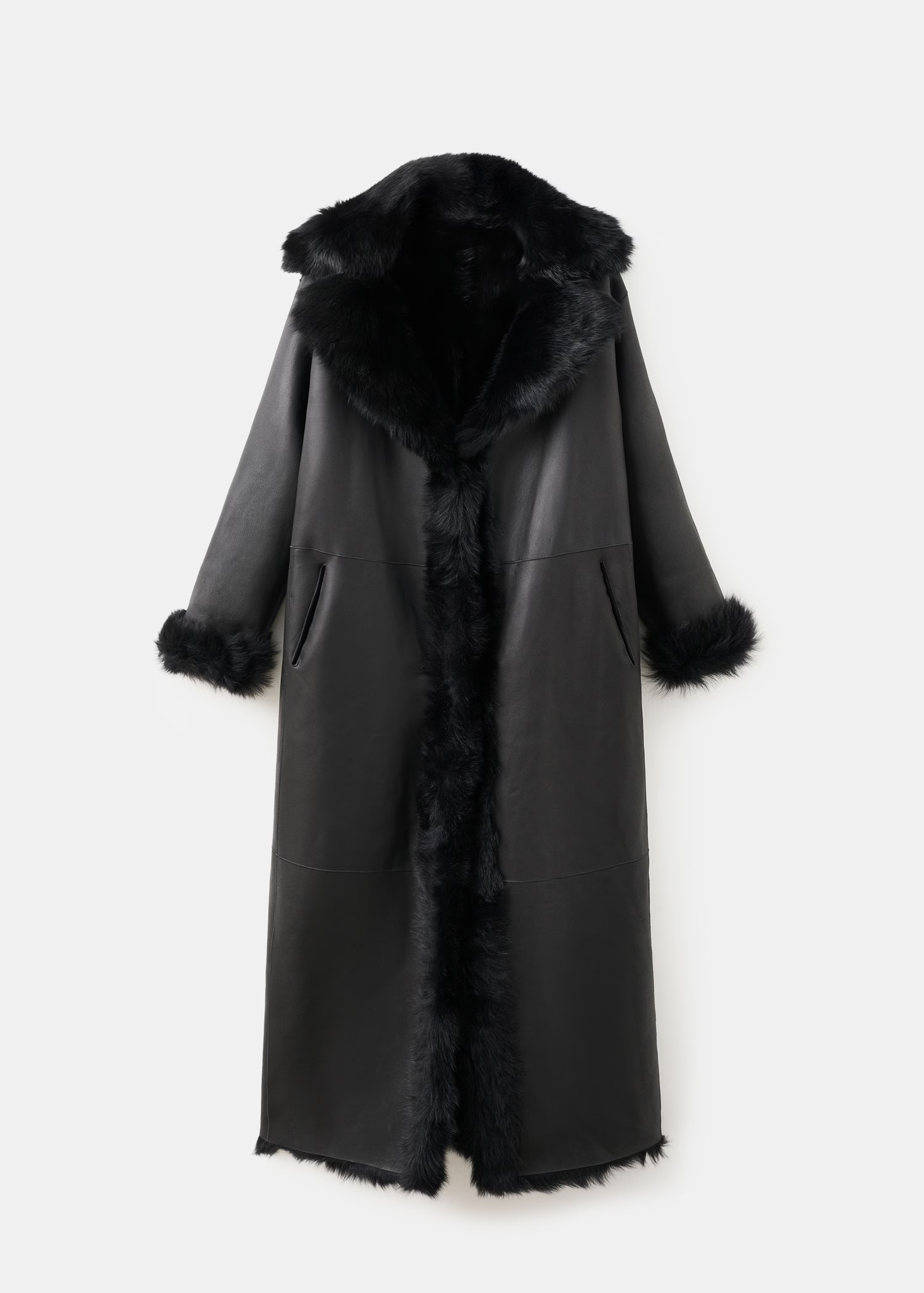 Reversible fur coat - Women | MANGO USA | Mango (US/MX/AU)
