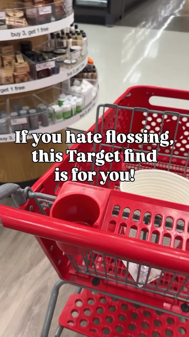 The @slateflosser Mini Flosser is now available at @target ! #ad It’s a 3 in 1, dentist-invented, non-toxic, reusable flossing tool designed to make flossing easier, faster, and more effective for all ages! Reusable and priced at only $9.99, it’s a flossing game changer! Find it at Target in the men’s grooming section or Target.com! 

 #SlateatTarget #TargetFinds