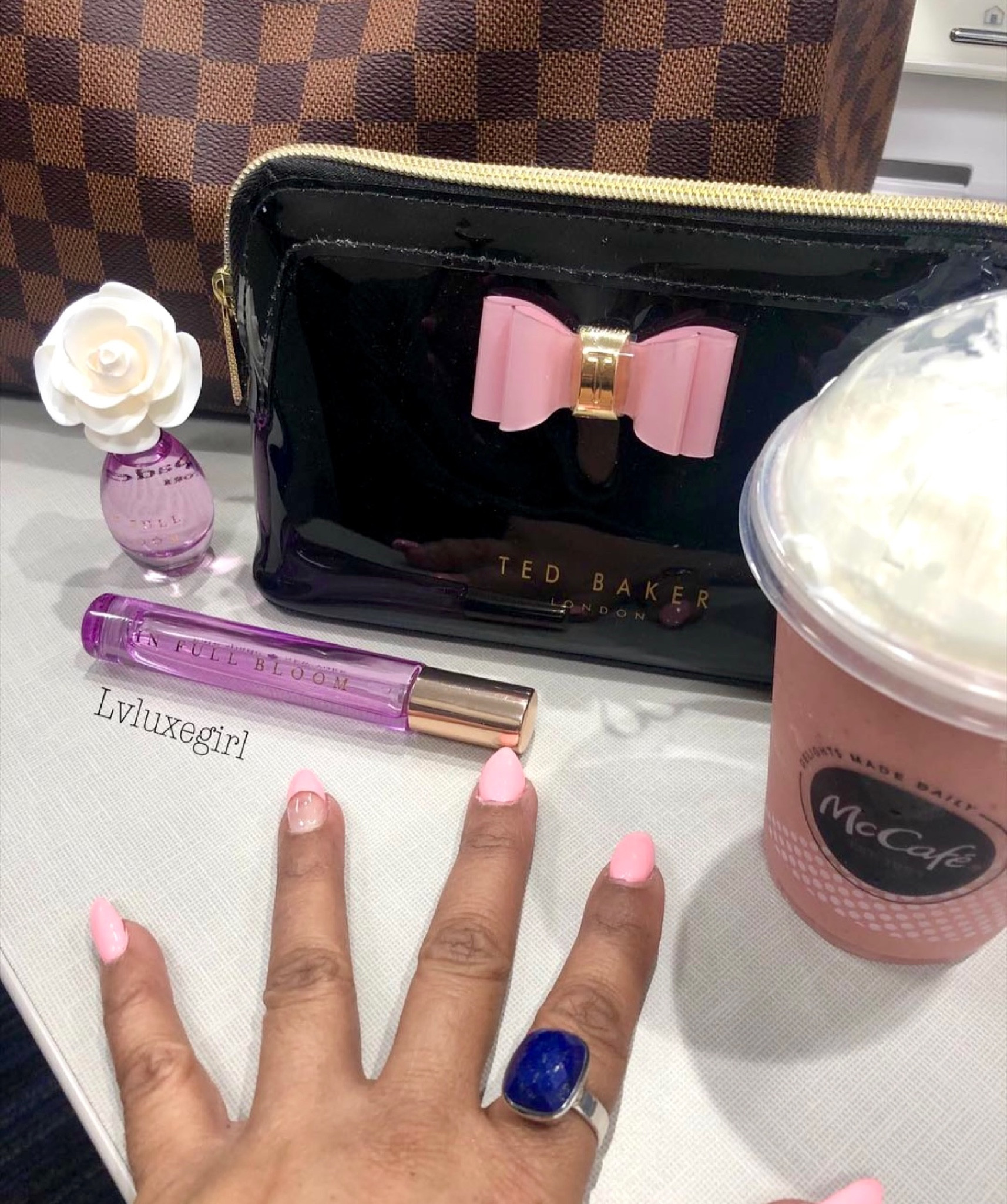 Louis Vuitton speedy 35
Ted Baker Makeup bag Cosmetics case 
Kate Spade Full Bloom perfume
#louisvuittonspeedy35
#louisvuitton #speedy35 #tedbaker  #tedbakerbag #tedbakermakeupbag #tedbakermskeupcase #designerbag #katespade

#LTKsalealert #LTKitbag #LTKstyletip