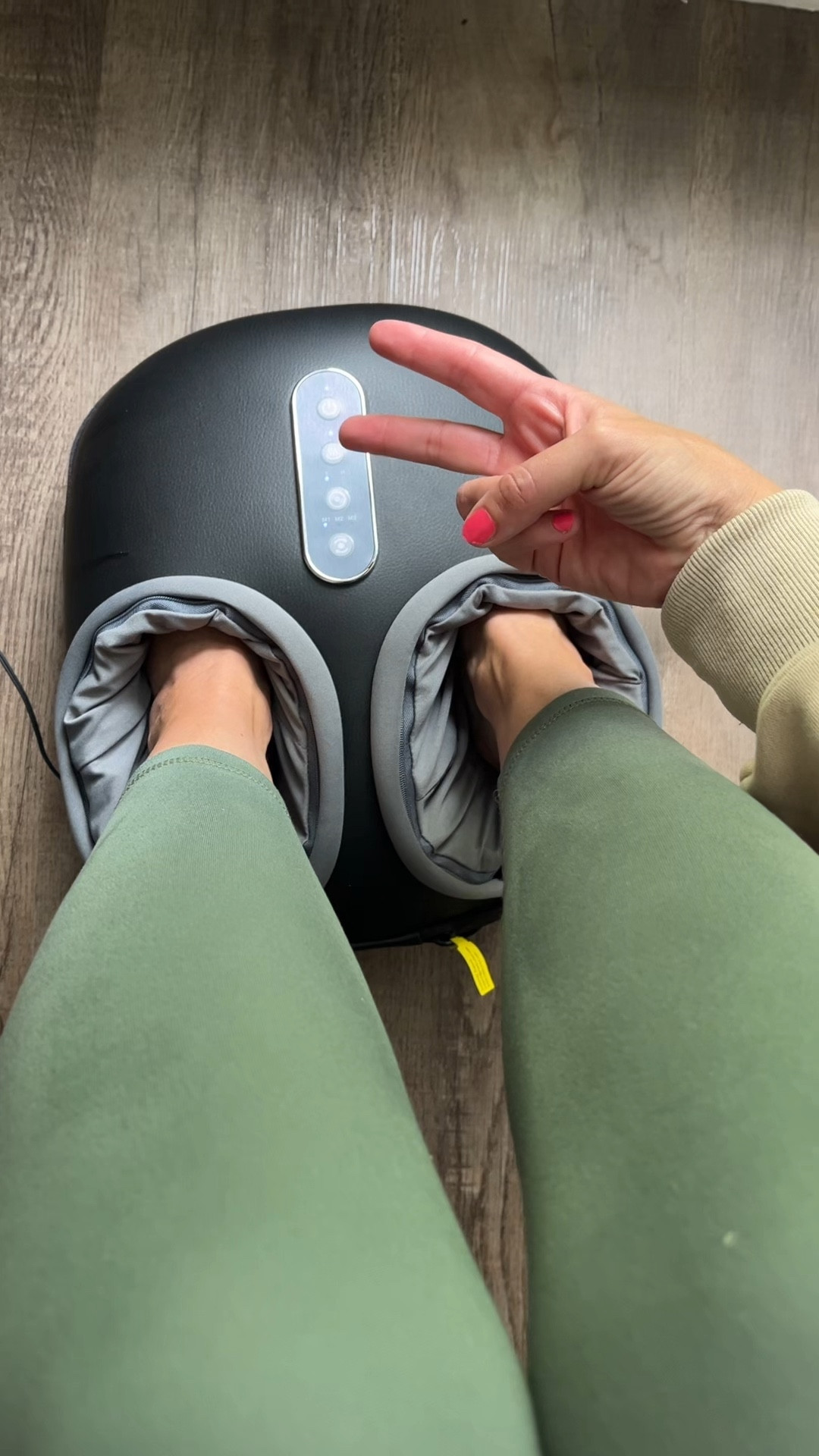 Amazon finds. Amazon gift ideas. Foot massage 