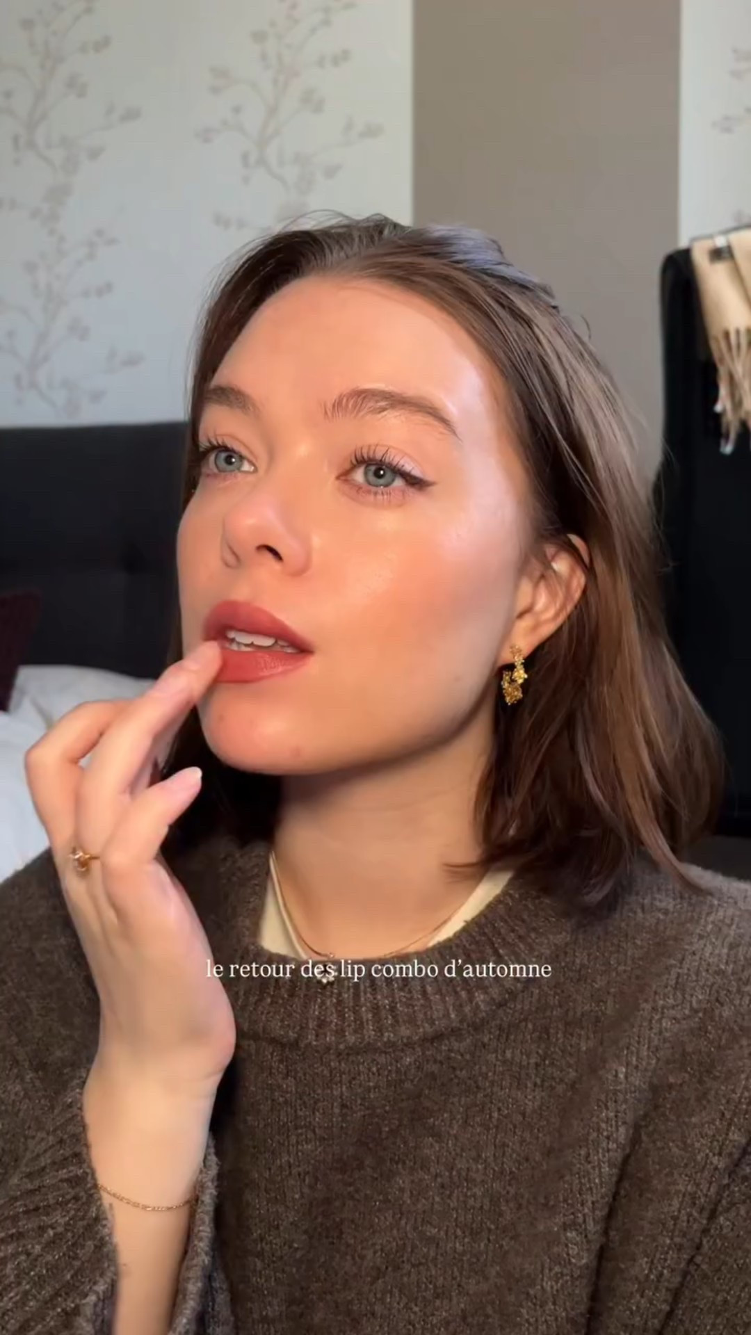 le lip combo parfait pour la saison 🍂

Crayon et rouge à lèvres: @charlottetilbury pillow talk medium
Baume teinté: @laneige_eu pink supernova