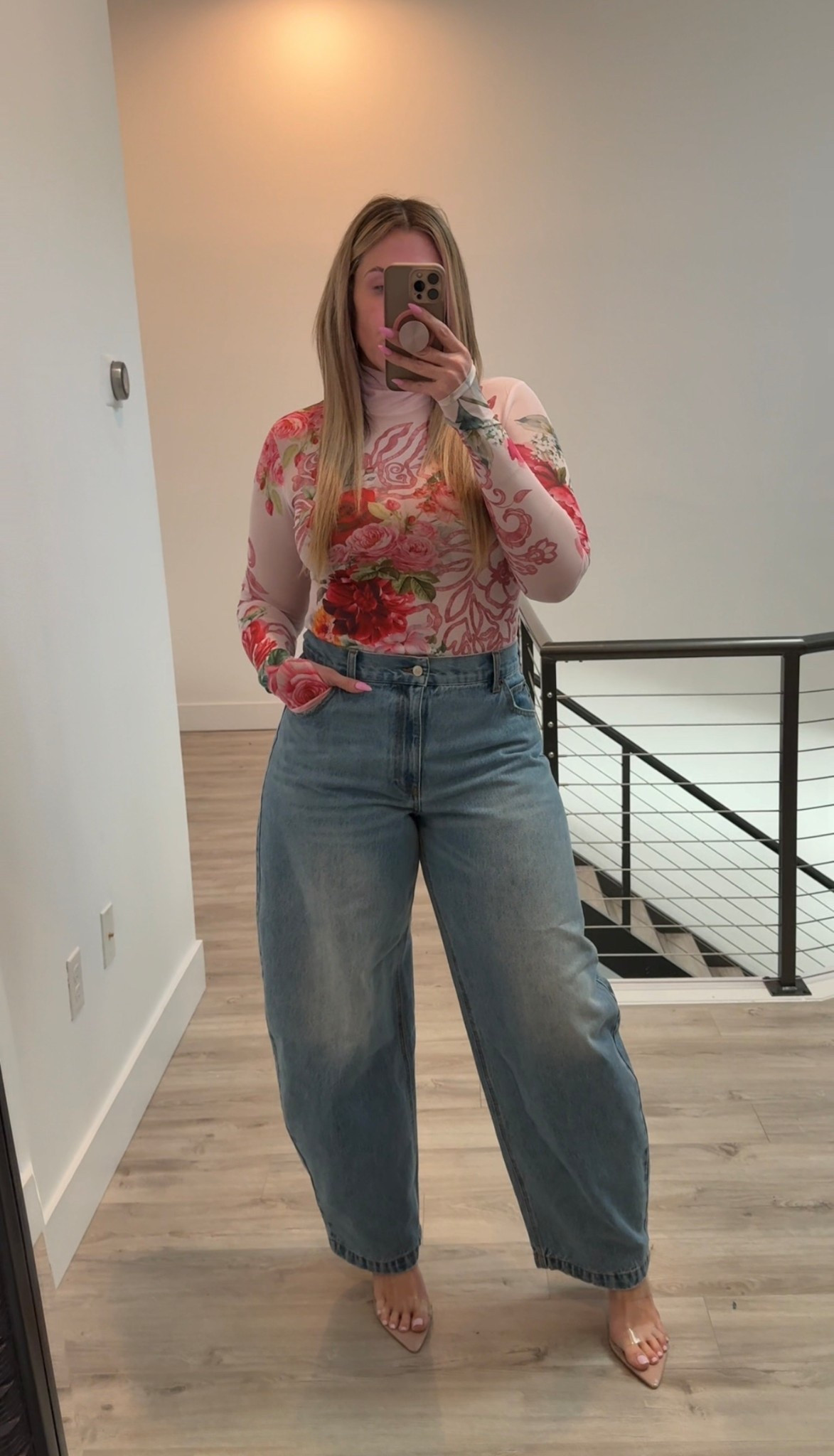 I love sheer Afrm tops. This print is so cute! 

size L top
size 10 jeans (size down run big) 

#LTKootd #LTKMidsize #LTKValentine