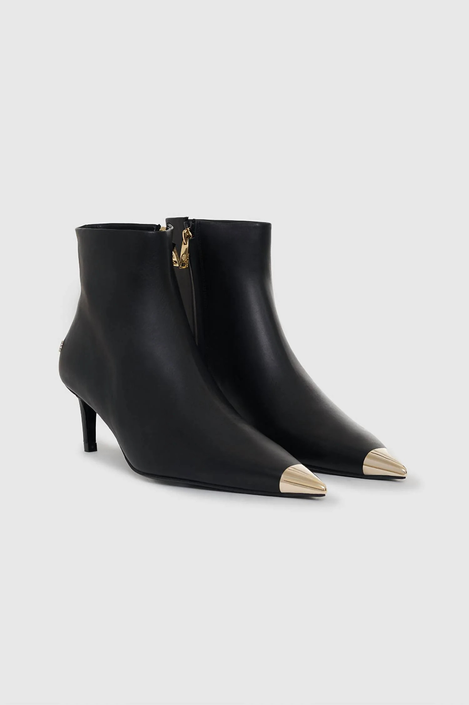 Nina Boots With Metal Toe Cap In Black | Shop Simon
