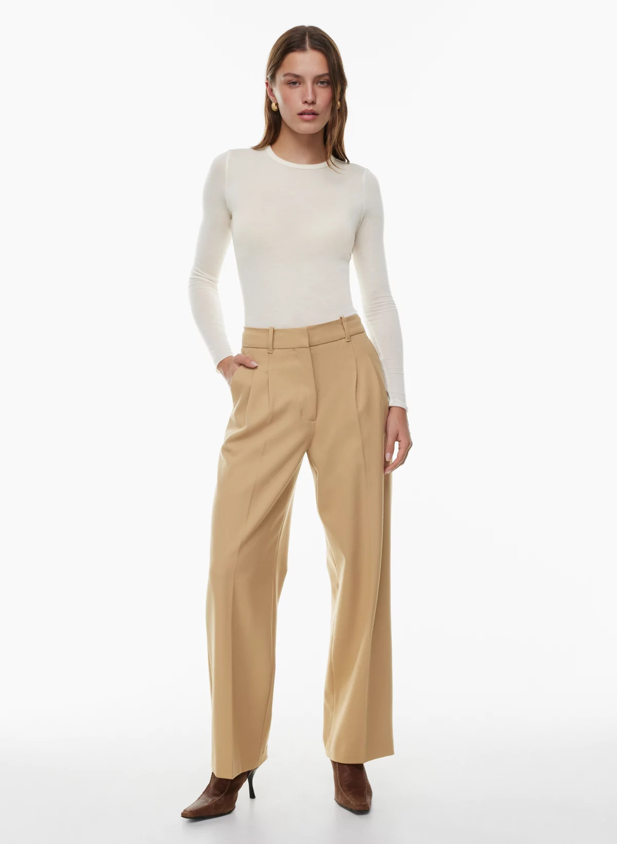 THE EFFORTLESS PANT™ | Aritzia