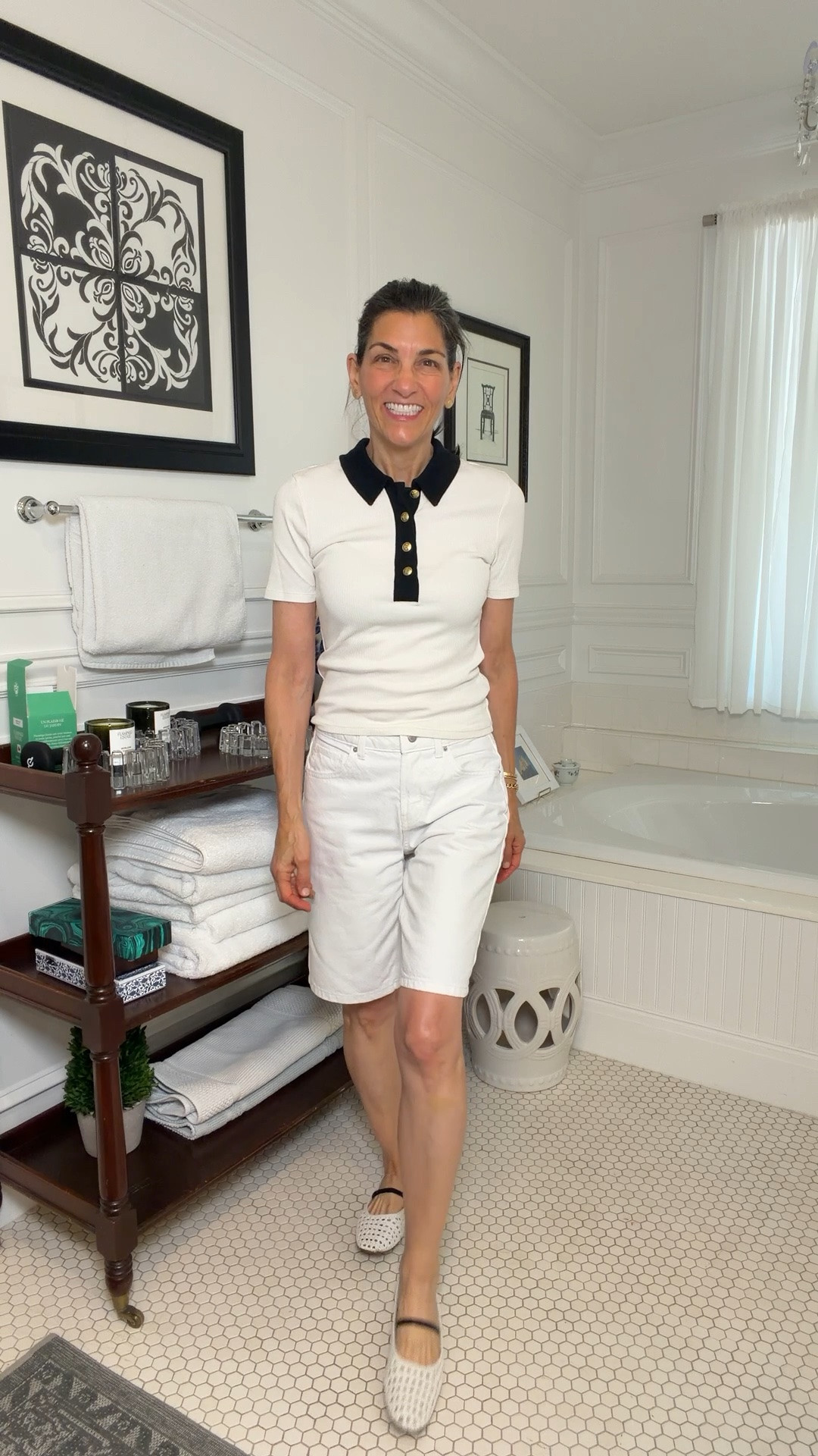 Black and white for errands