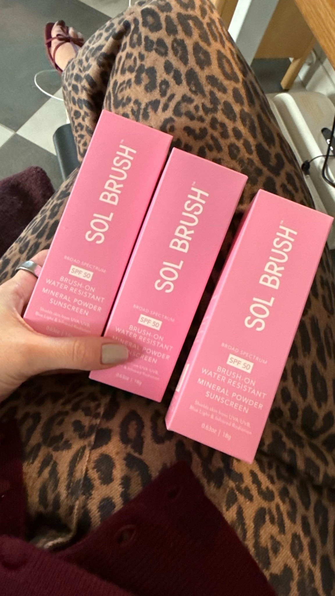 Good skincare doesn’t have to be complicated 💛 Brush-on SPF makes reapplying sun protection actually doable! Linking similar ones from Amazon! 




#LTKBeauty #LTKSeasonal