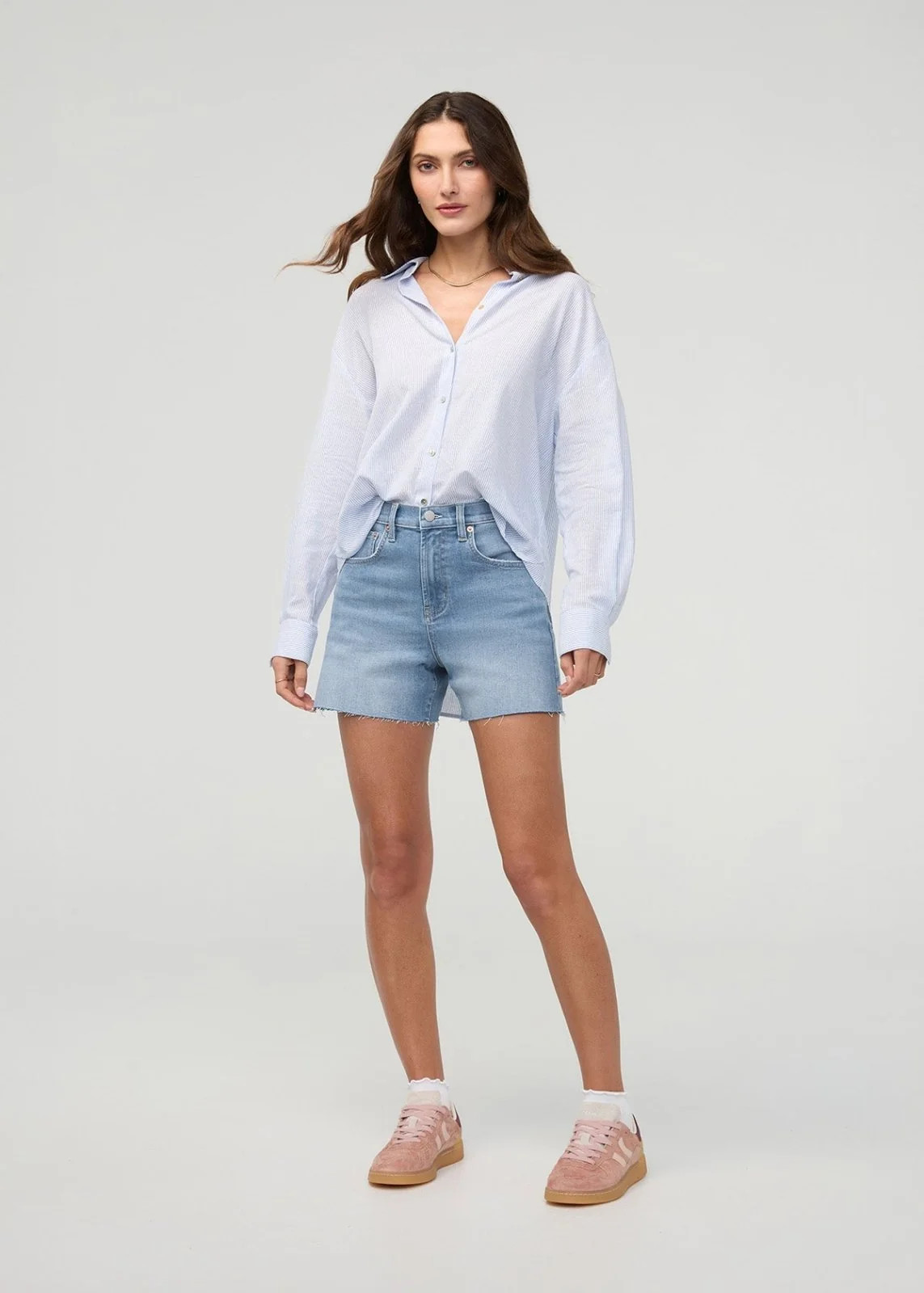 Performance Denim+ High Rise Relaxed Short - Vintage Seaside | DUER