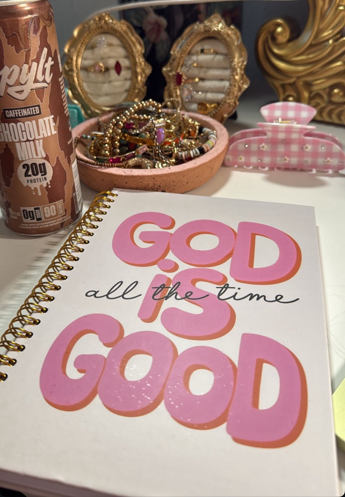 The cutest journal! 