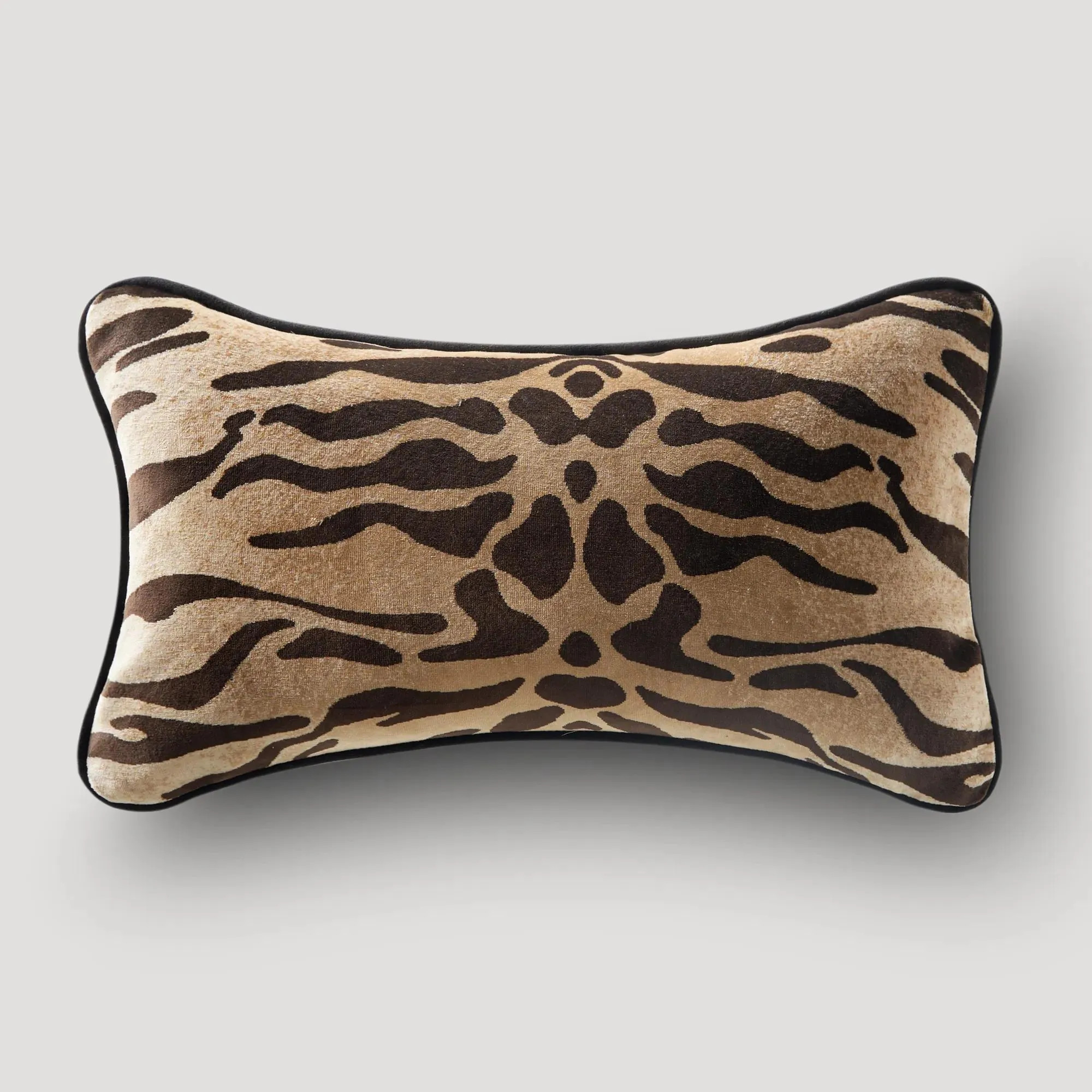 Bronze Tiger Lumbar 12" X 20" | Z Gallerie