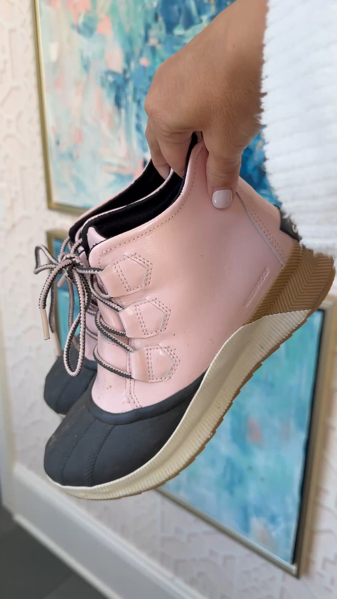 Absolutely love these boots in just about all the color options!

True to size- I’m in size 8

#LTKSeasonal #LTKActive #LTKmomlife